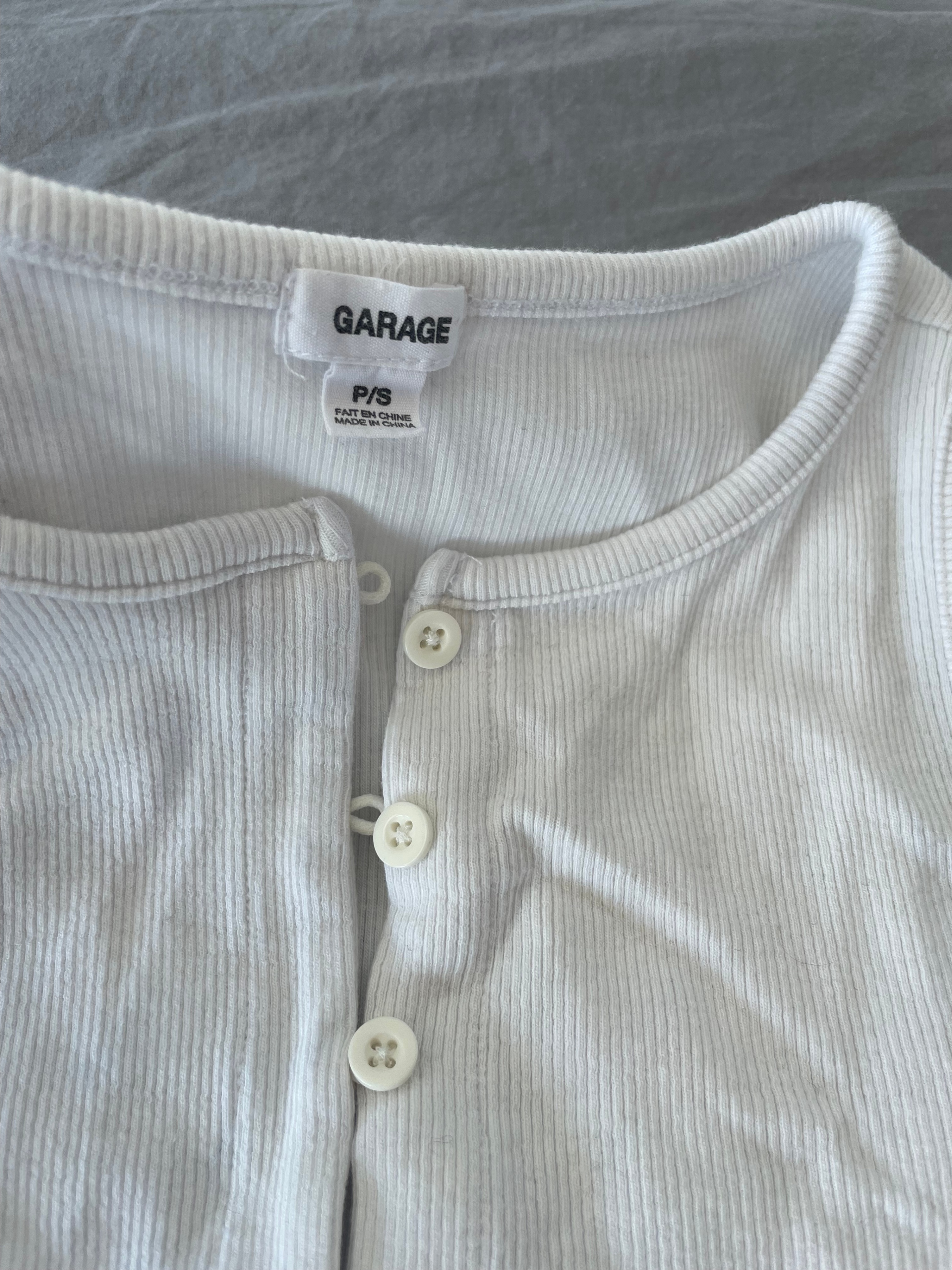 Garage White Ribbed Button-Up Tank Top P/S - photo 3