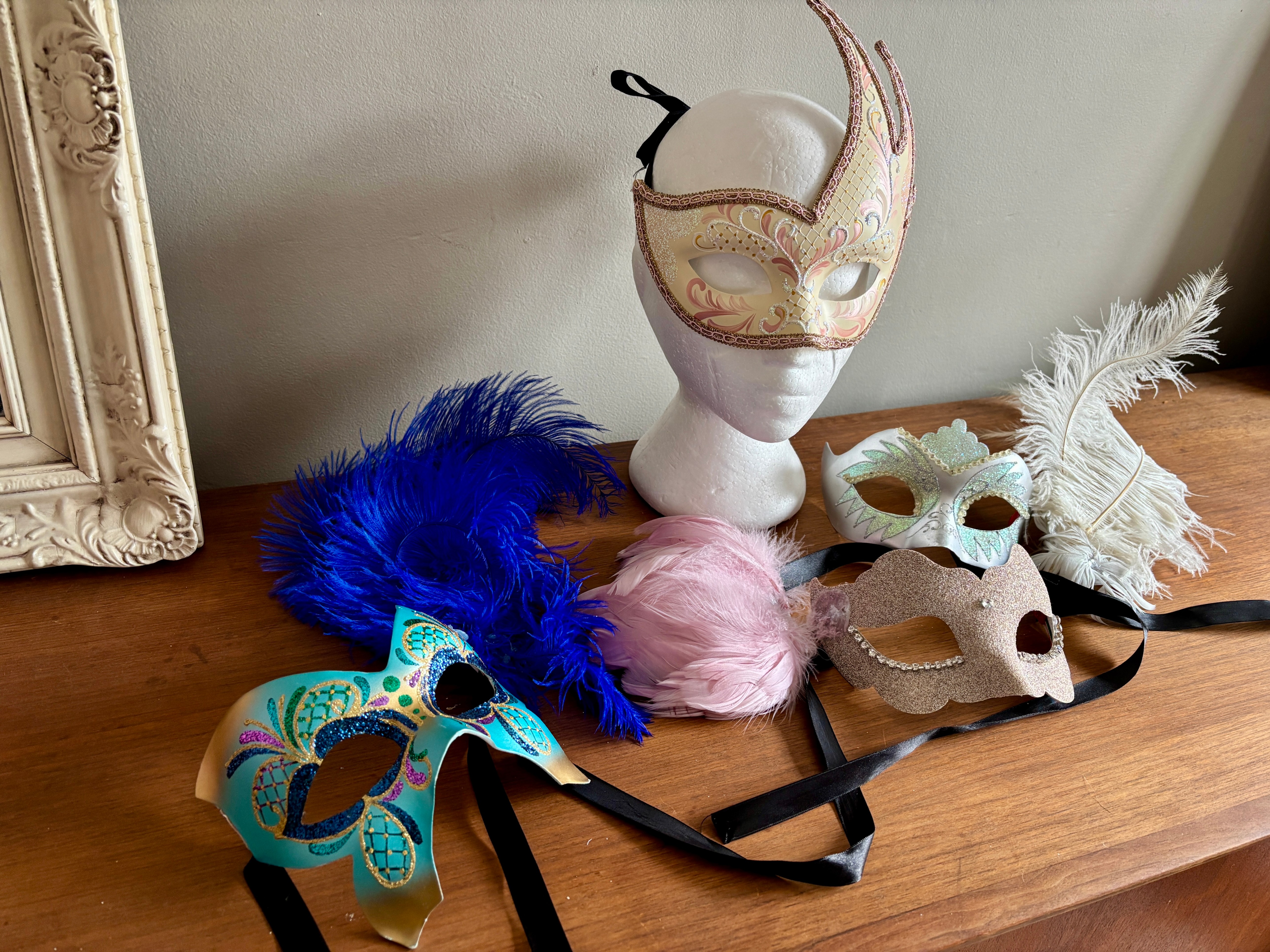 Masks Pier 1 made in Italy in need of glue gun/ minor repair