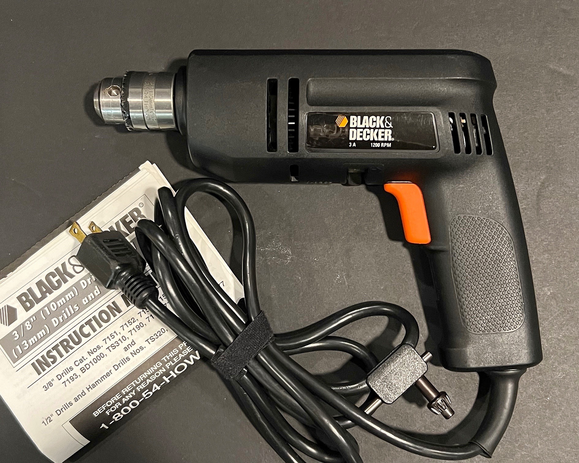 Black & Decker 3/8" Drill / Wired  - 7152
