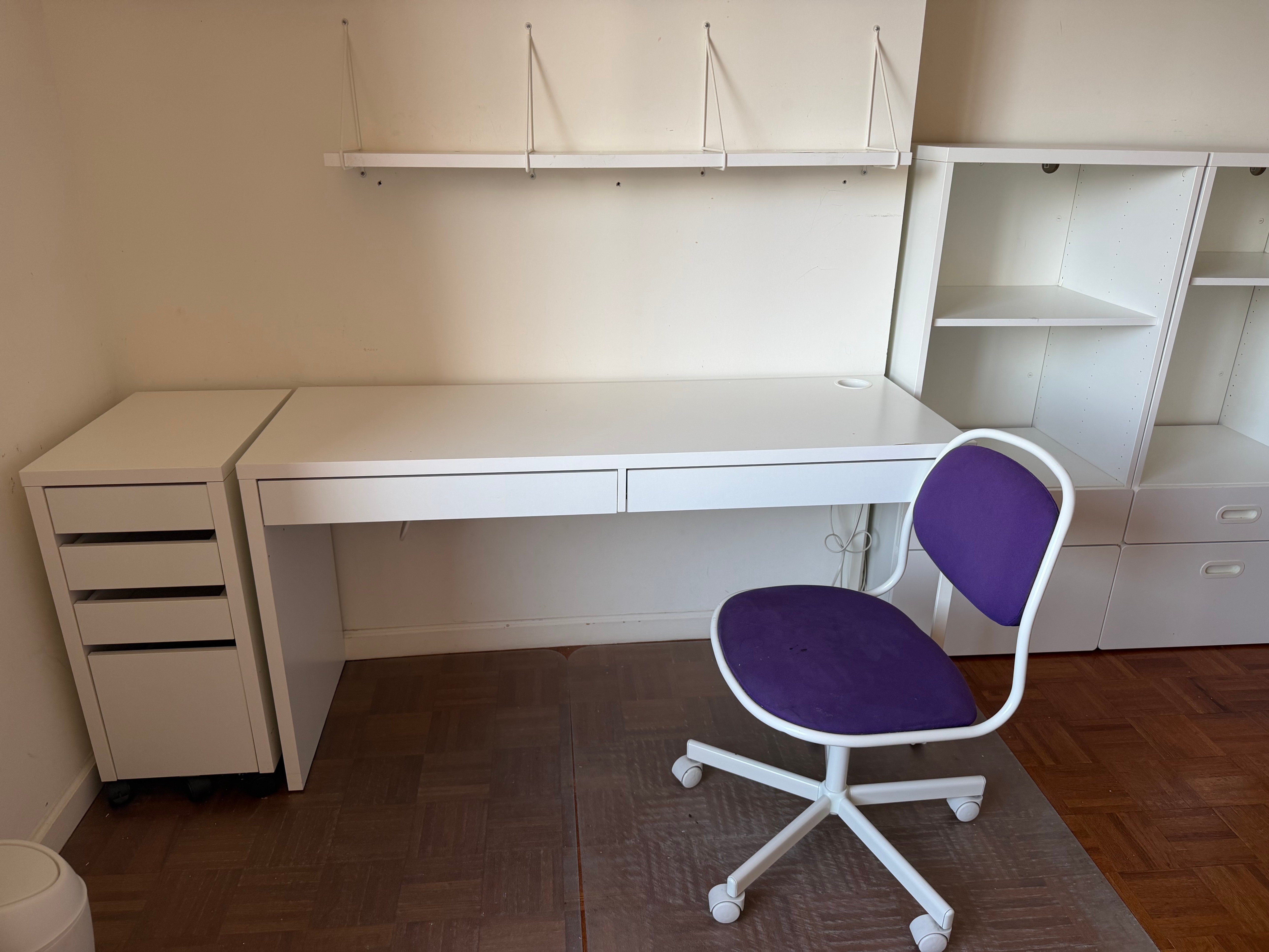 IKEA MICKE White Desk with Drawers - photo 5