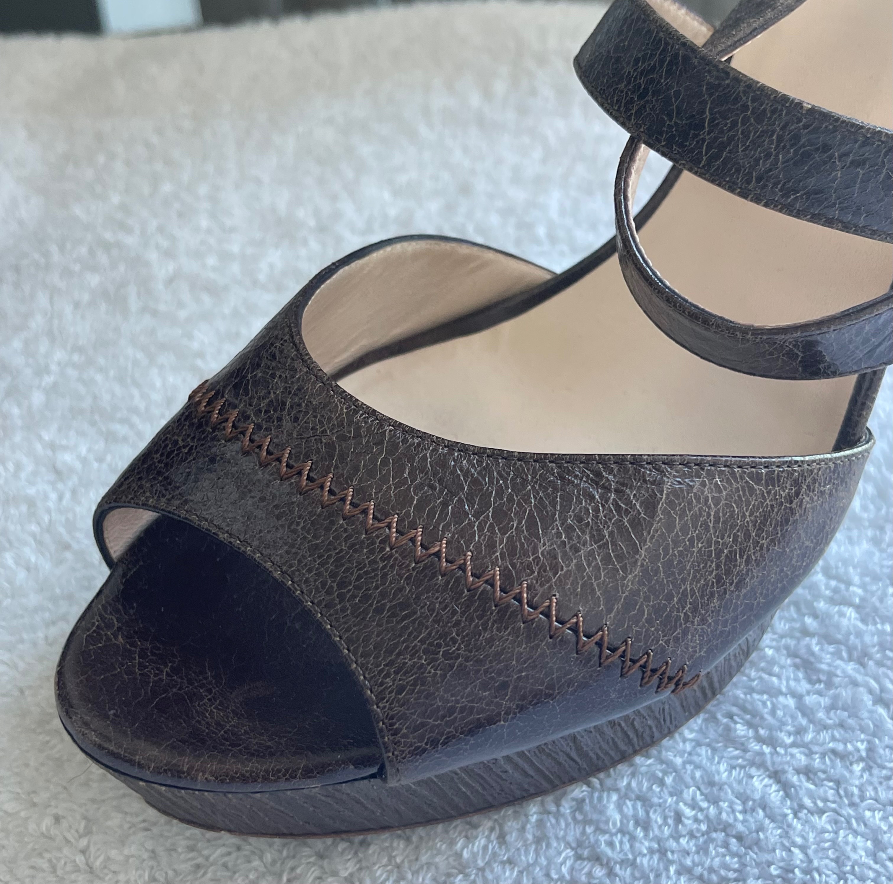 Authentic Giorgio Armani Brown Leather Block Heels (Size 39.5) - photo 3