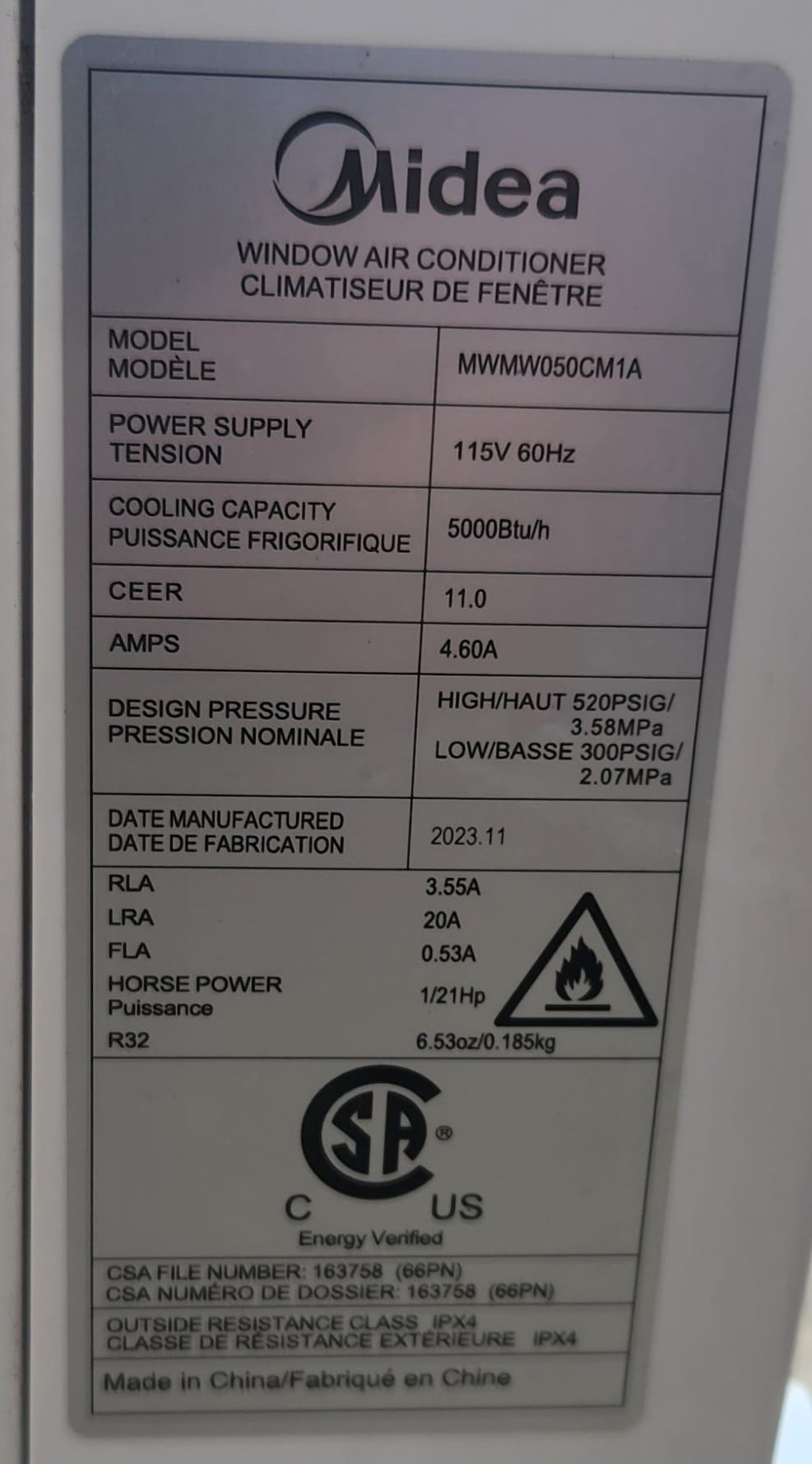 Midea 5000 BTU Window Air Conditioner — Works Great - photo 2