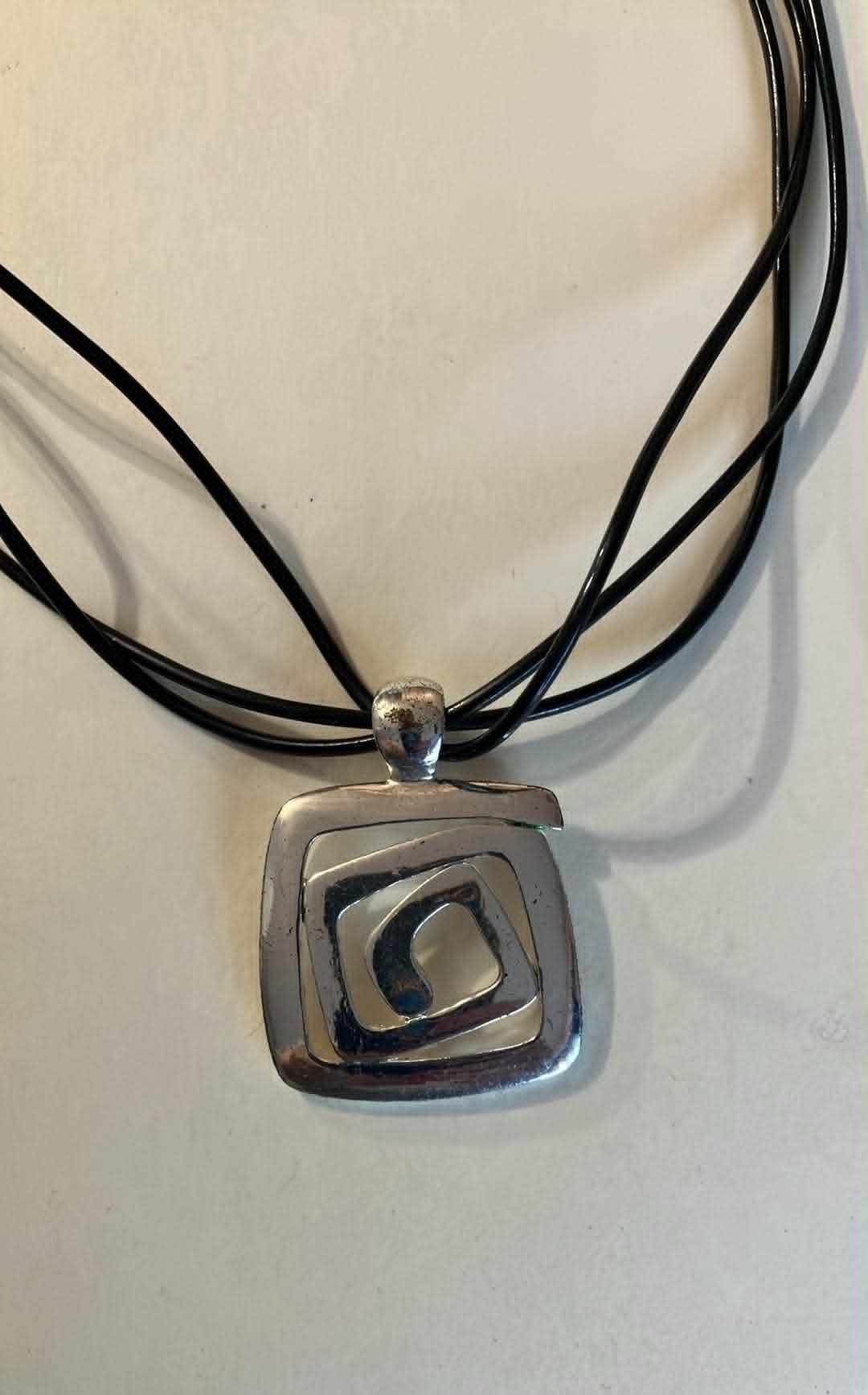 Necklace with Silver Tone Pendent - 16 Inches - photo 2