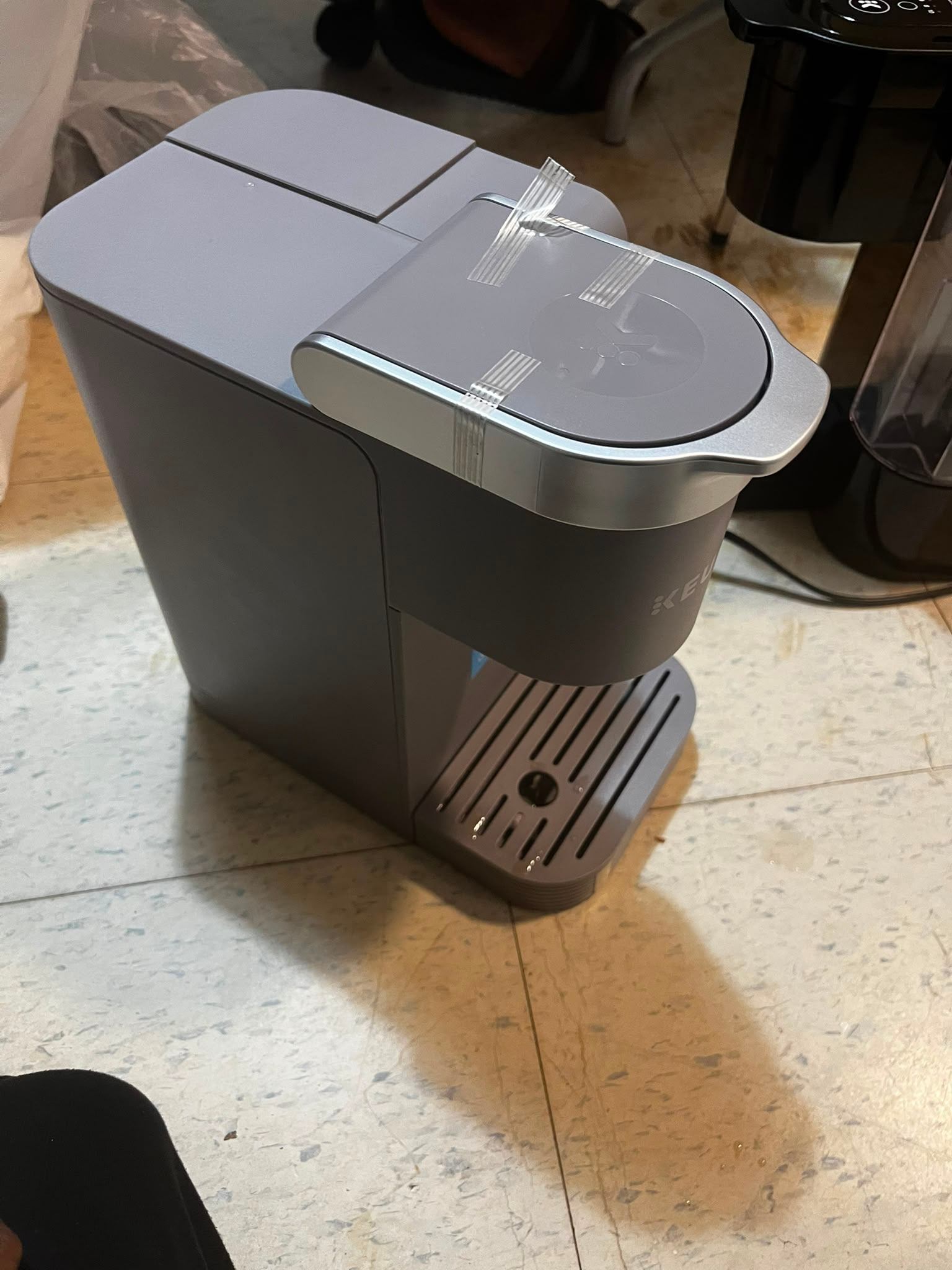 keurig coffee maker - photo 4