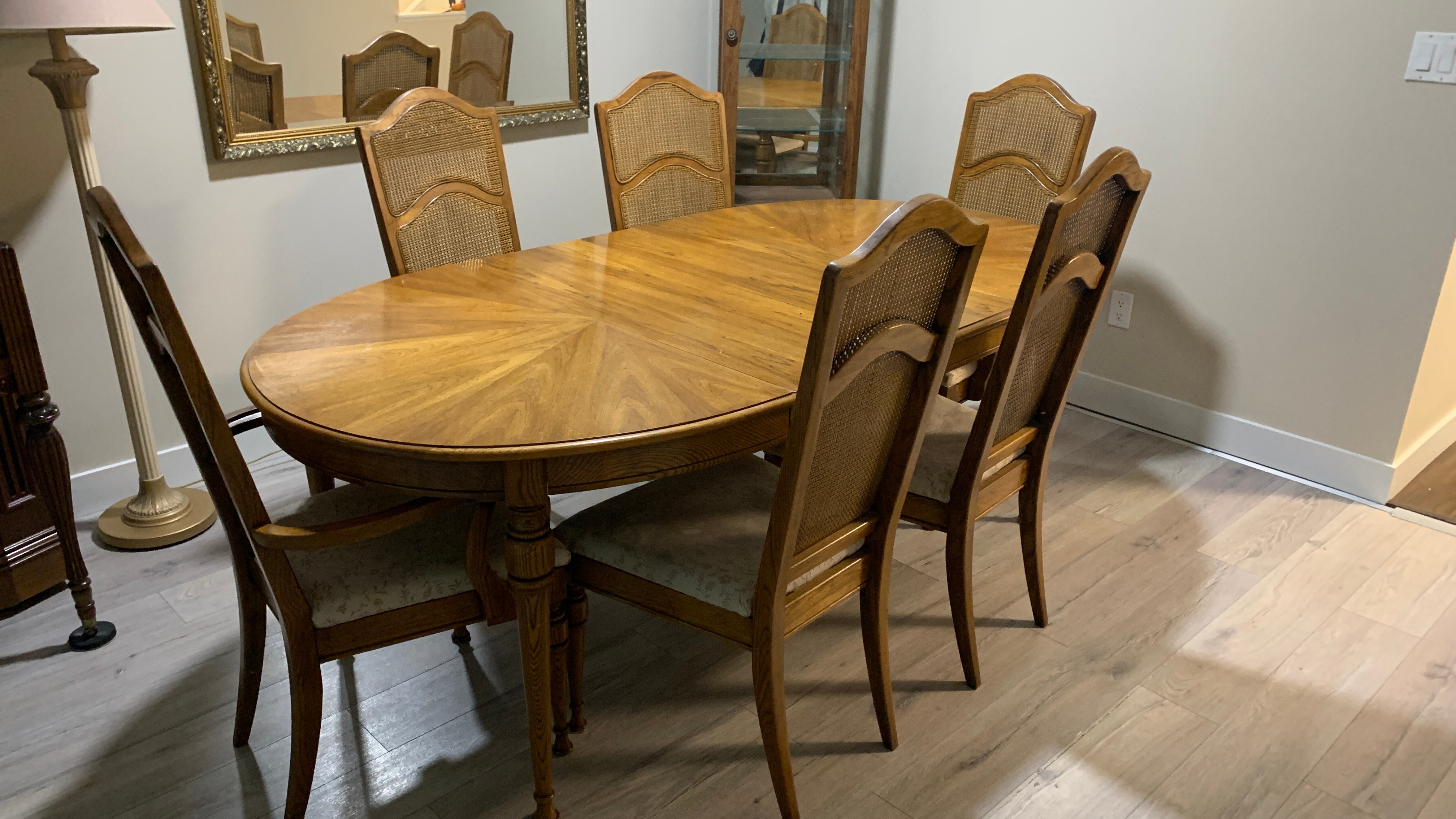 Vintage Sunburst Solid Wood Dining Table & 6 Cane-Back Chairs - photo 2