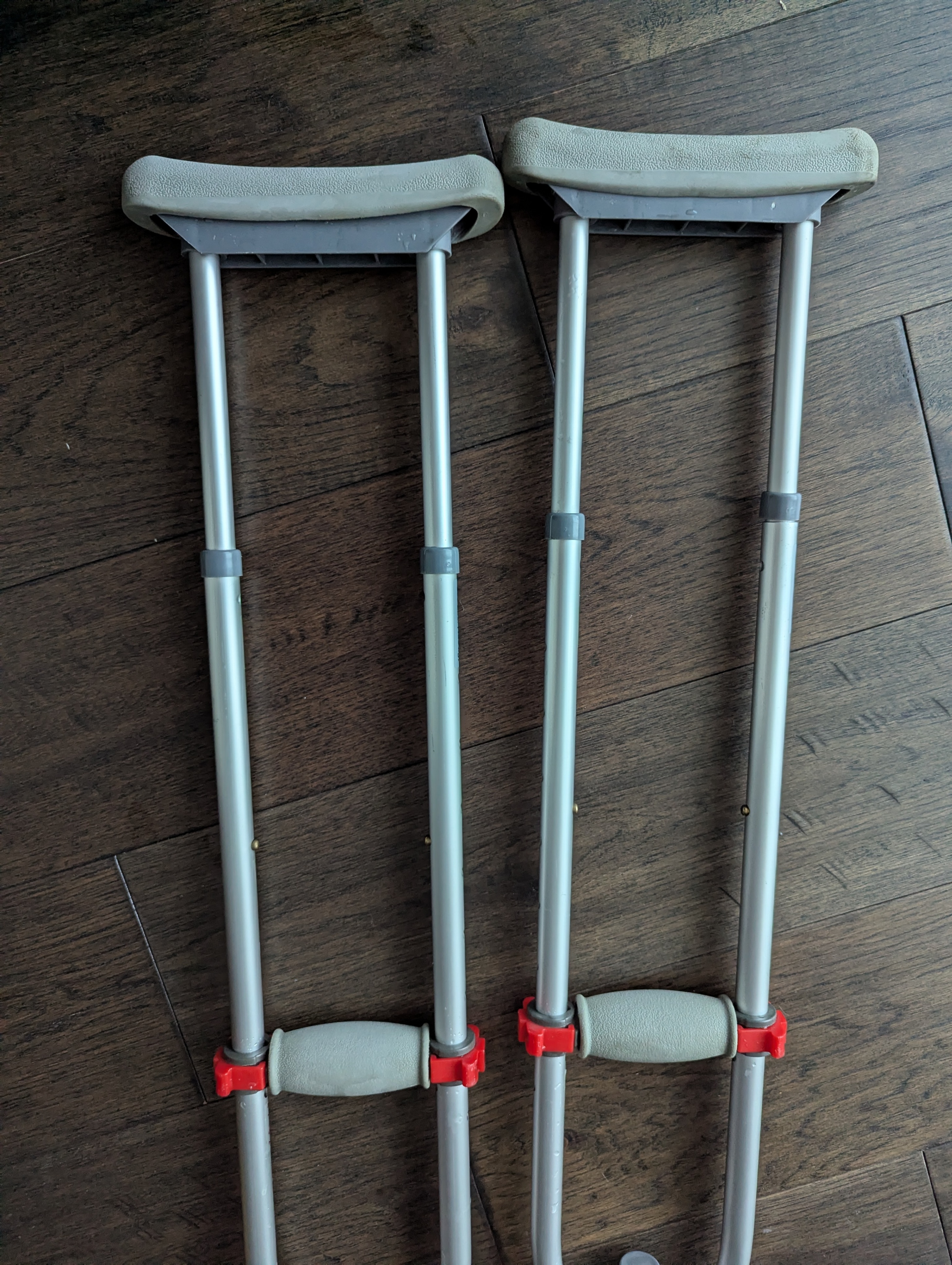 Crutches for Height 4'7"-6'7" Cleaned - Height Adjustable Grips - photo 2