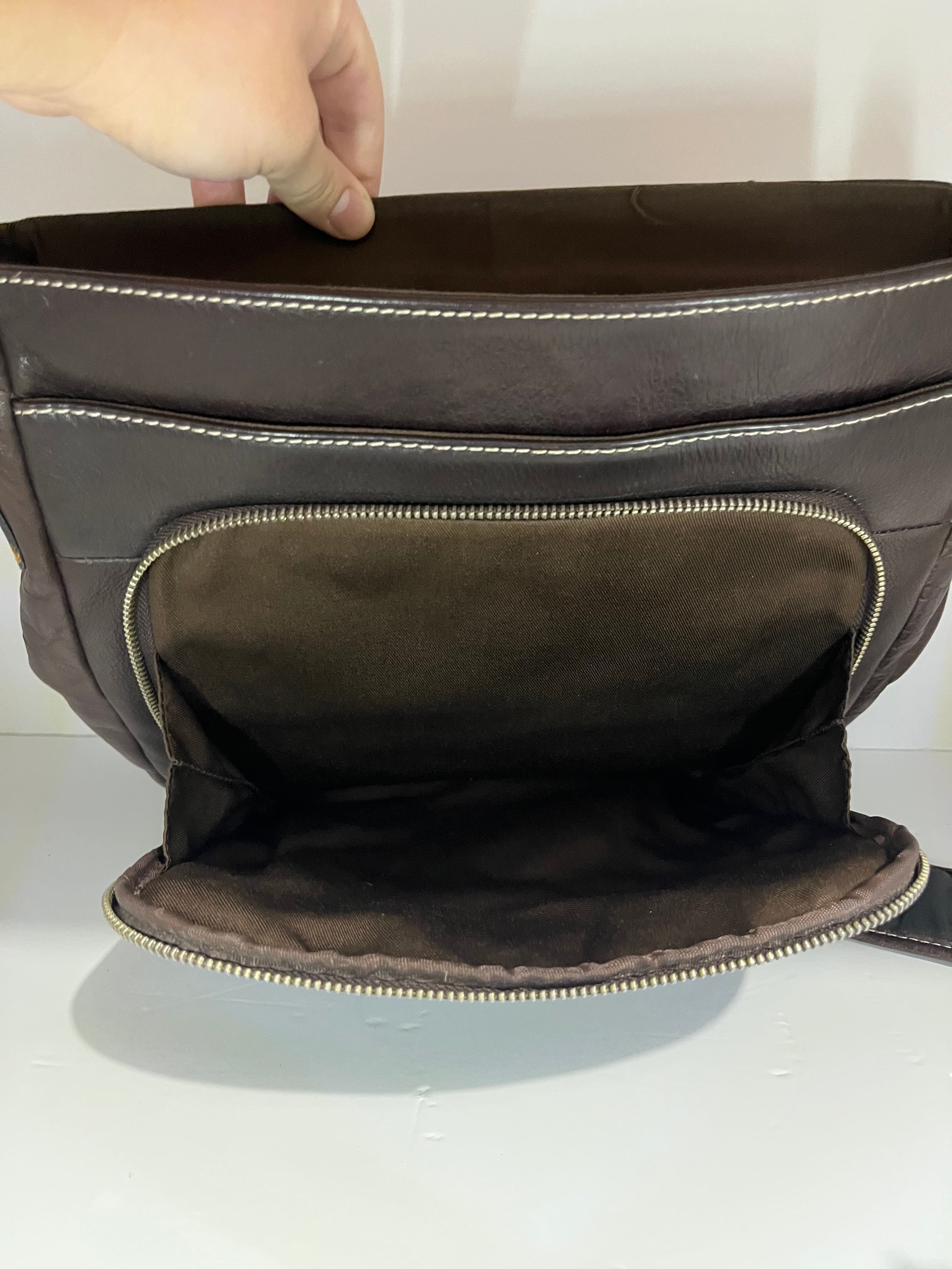 Danier Genuine Leather Messenger Bag - Brown - photo 4