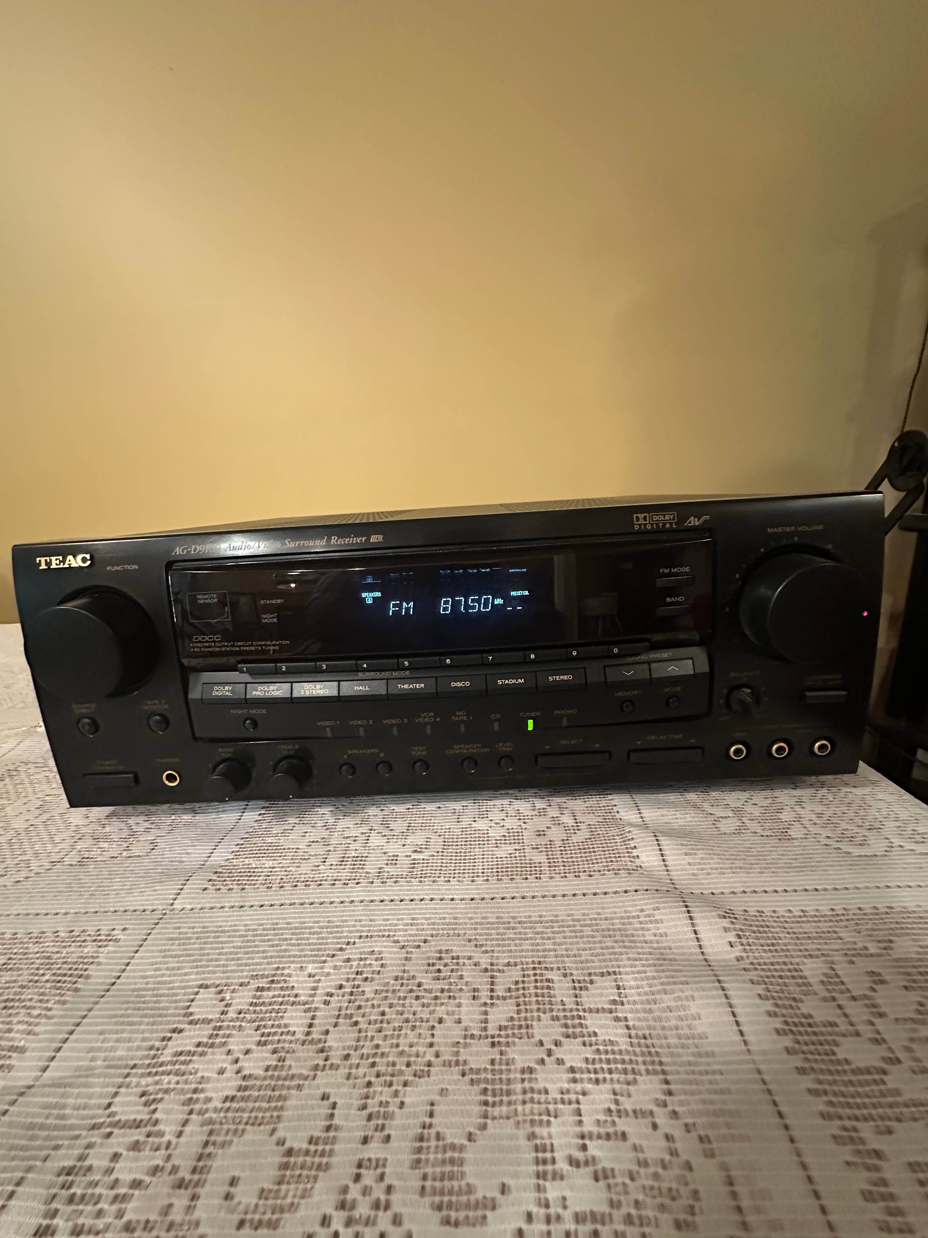 TEAC AG-D9100 Audio/Video Surround Receiver with Remote - photo 2