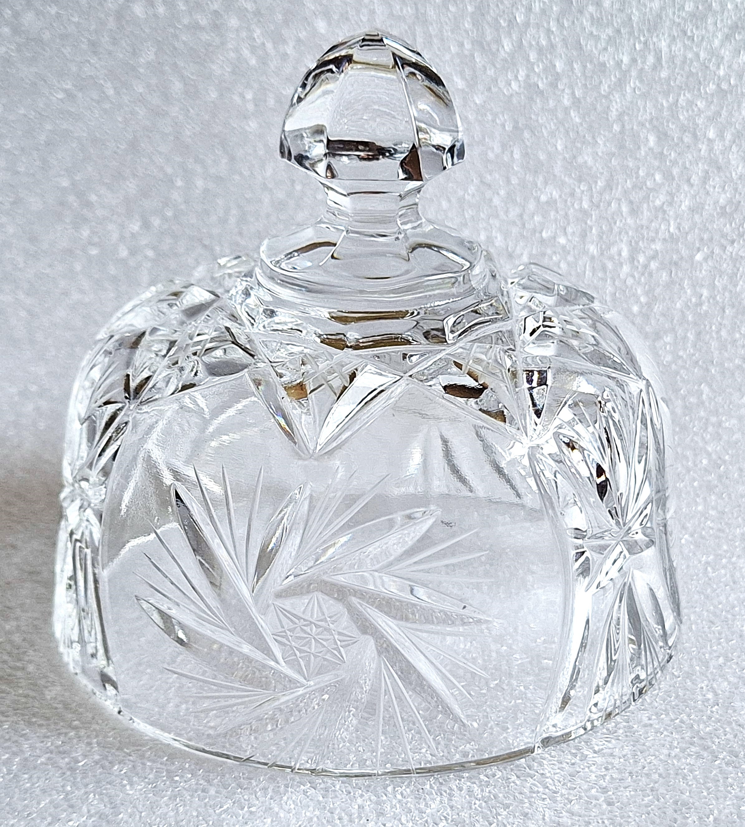 Beautiful Vintage Round Dome Pinwheel Crystal Cheese Cover Lid - photo 3