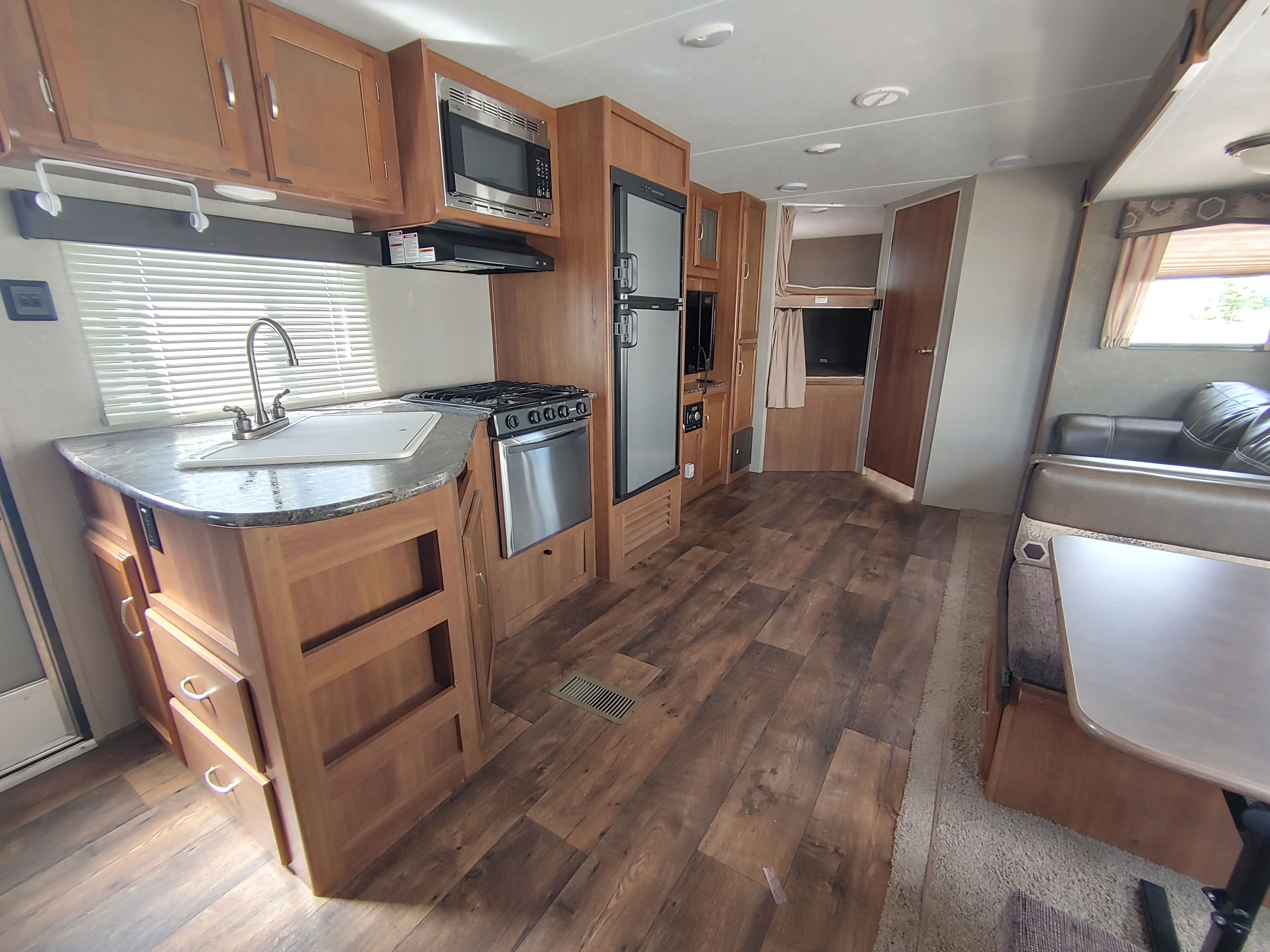 2018 Springdale 270BH - Travel Trailer - Bunks - photo 3