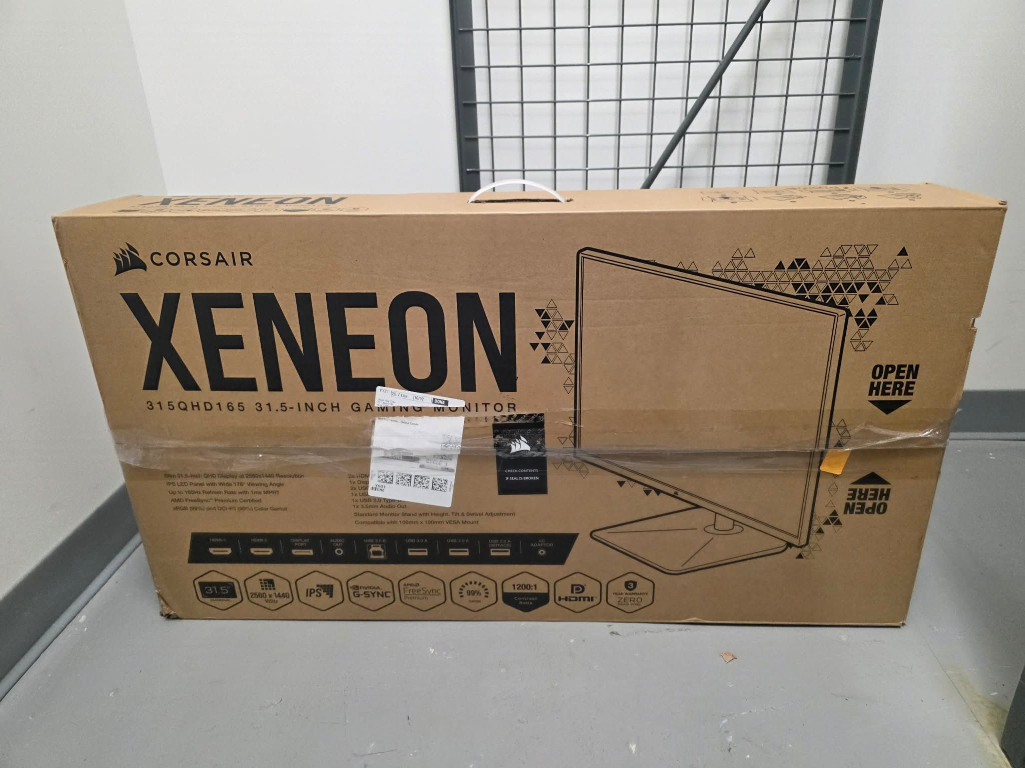 Corsair XENEON 31.5' QHD 165Hz Gaming Monitor - photo 2