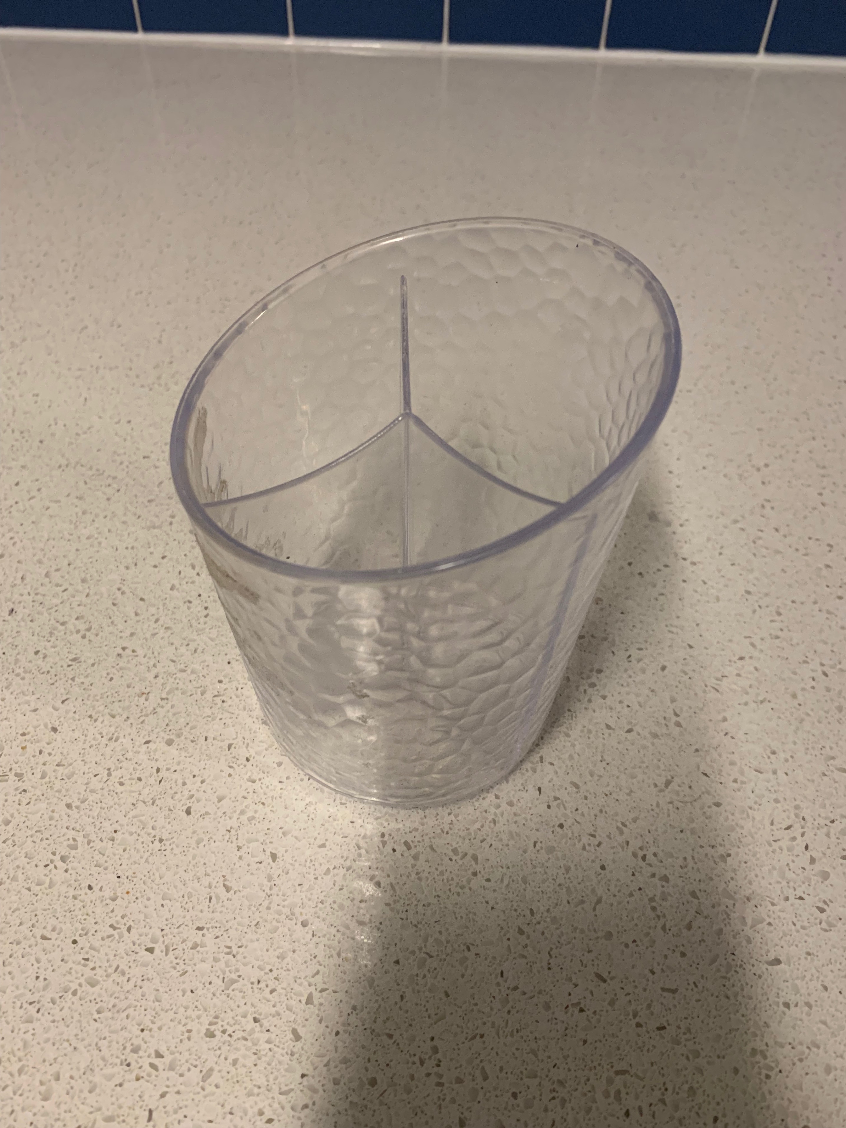 ✏️ Clear Plastic 3-Section Brush / Pen Holder
