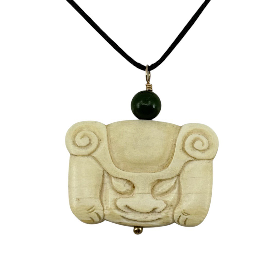 Gold Filled Chinese carved bone foo dog & jade bead pendant - photo 2