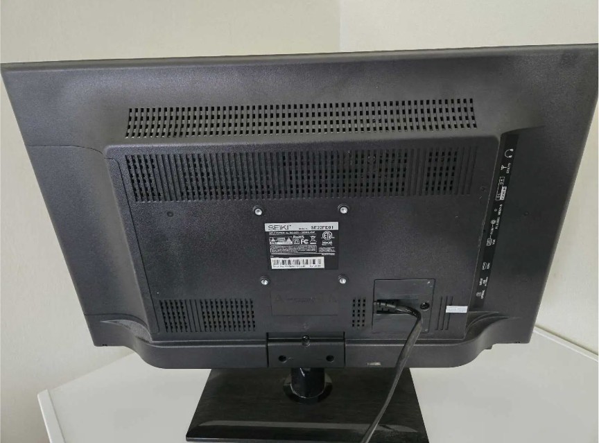 Seiki 22-inch TV- No Remote - photo 5