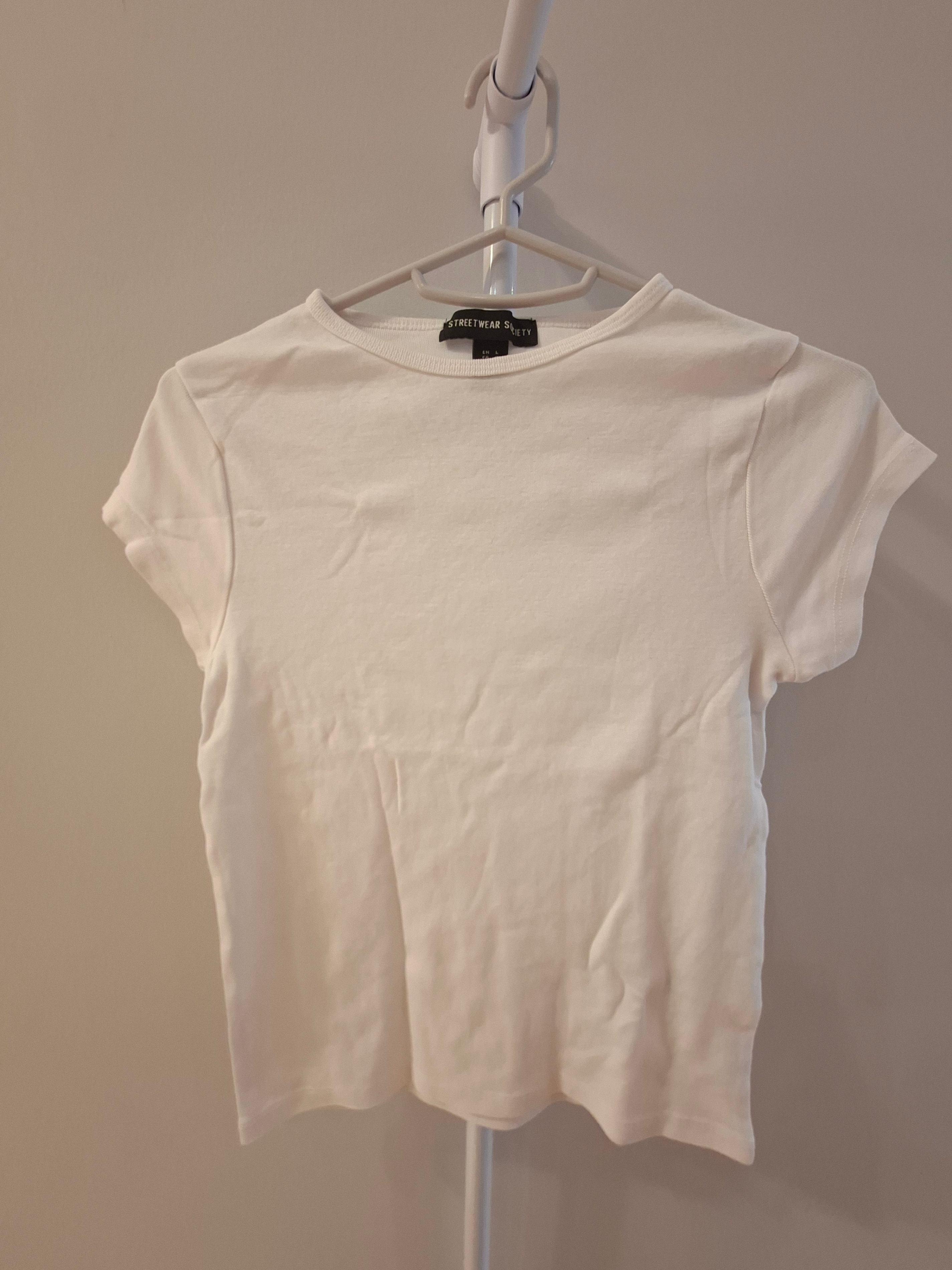 Crew neck T-Shirts Bundle (4 Packs) - photo 2