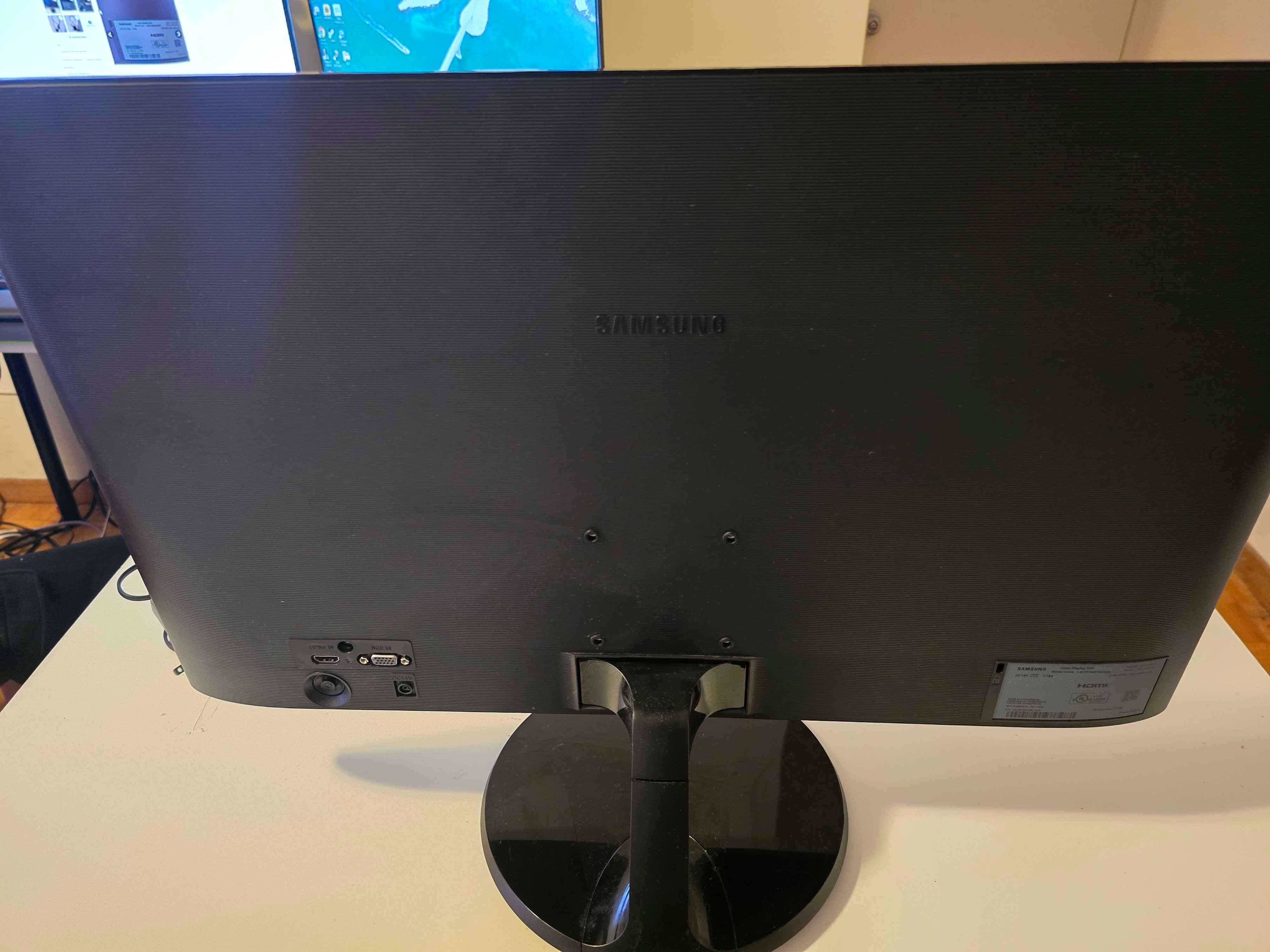 Samsung 27inch fhd Monitor - photo 2