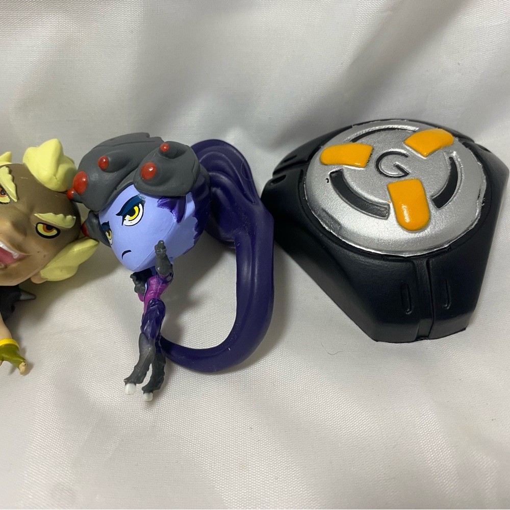 Overwatch Lot  - Cute But Deadly, Backpack Hanger, Stress Balls - photo 2