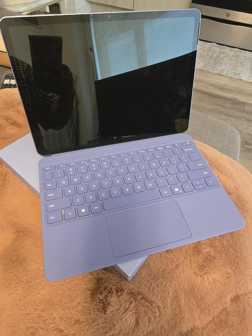 BRAND NEW MICROSOFT SURFACE PRO 12" BUNDLE - NEVER USED