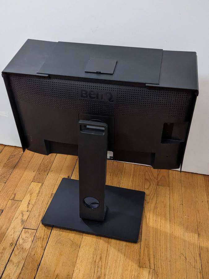 BenQ SW270C 27" Monitor - photo 2