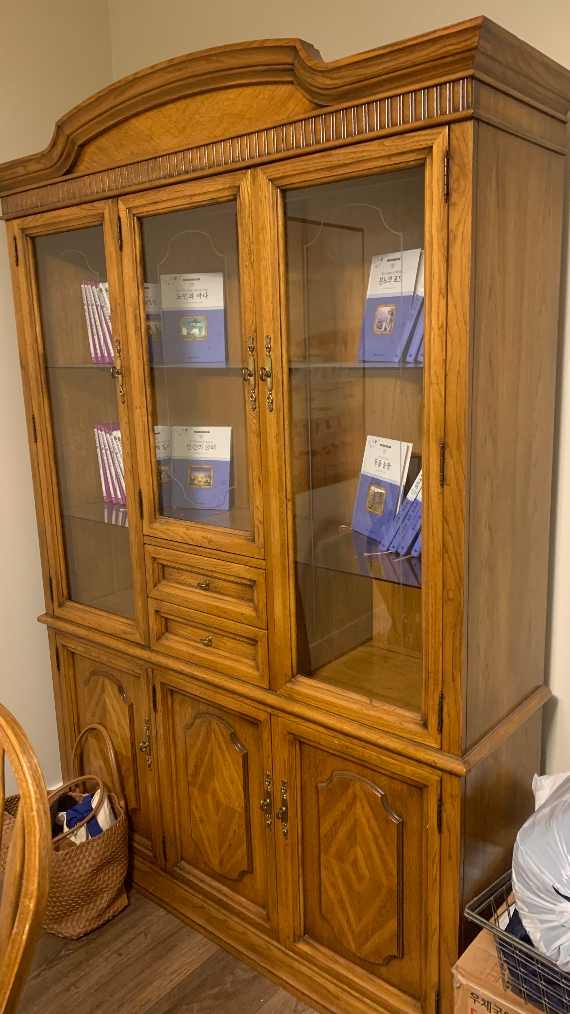 Vintage Solid Oak Illuminated China Cabinet / Hutch