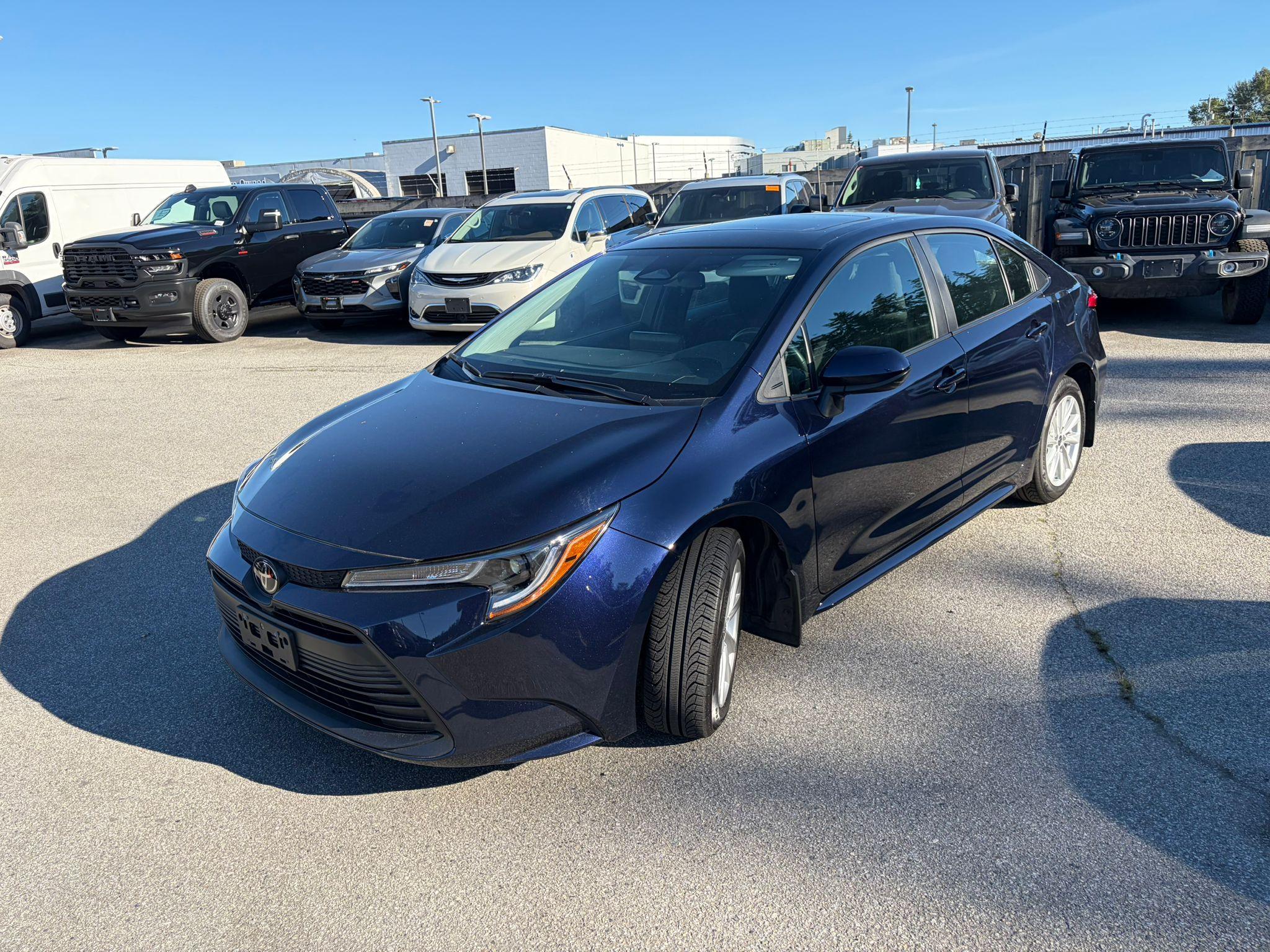 2024 Toyota Corolla LE CVT - photo 2