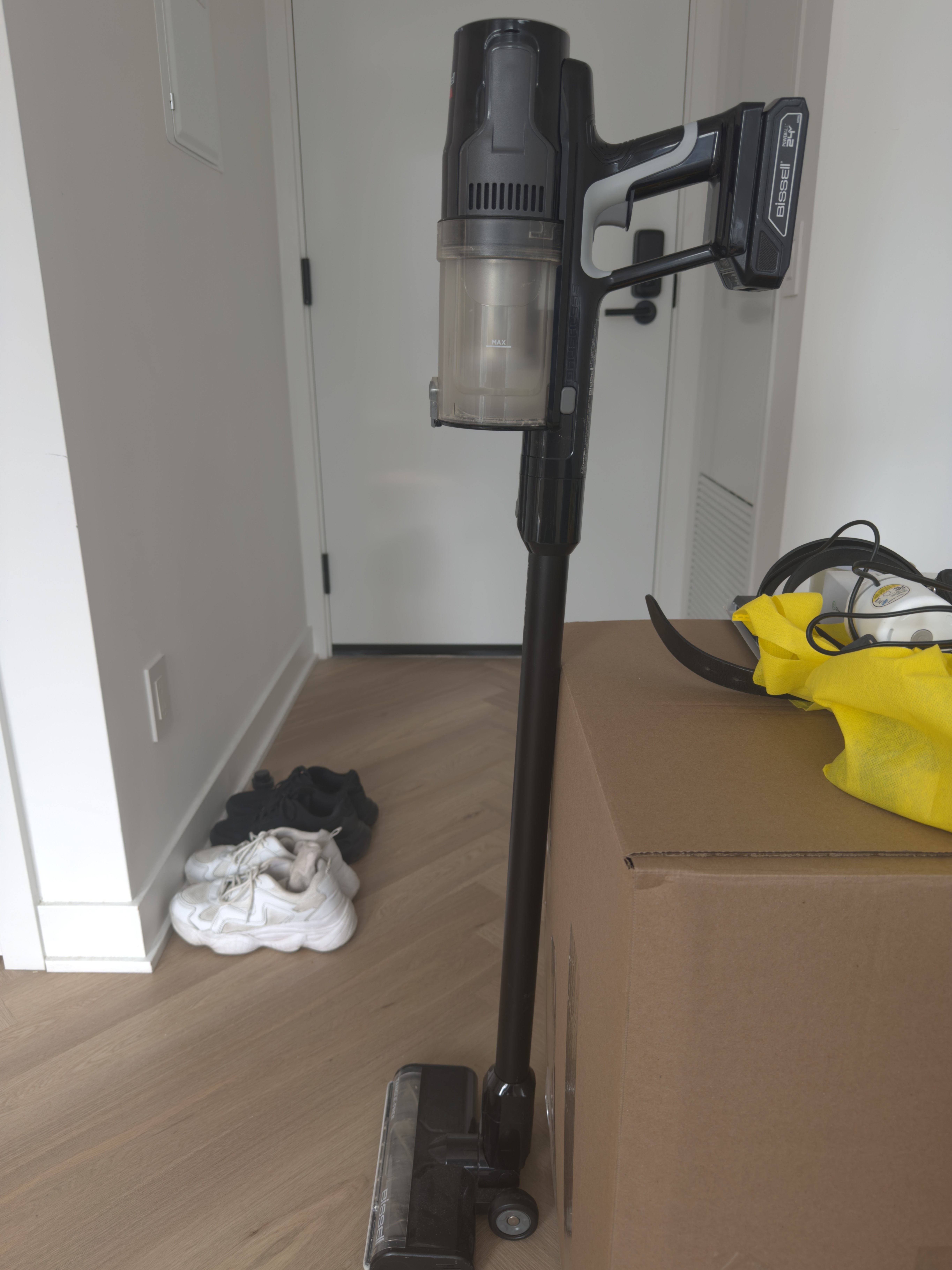 Cordless Vacuum Cleaner - photo 5