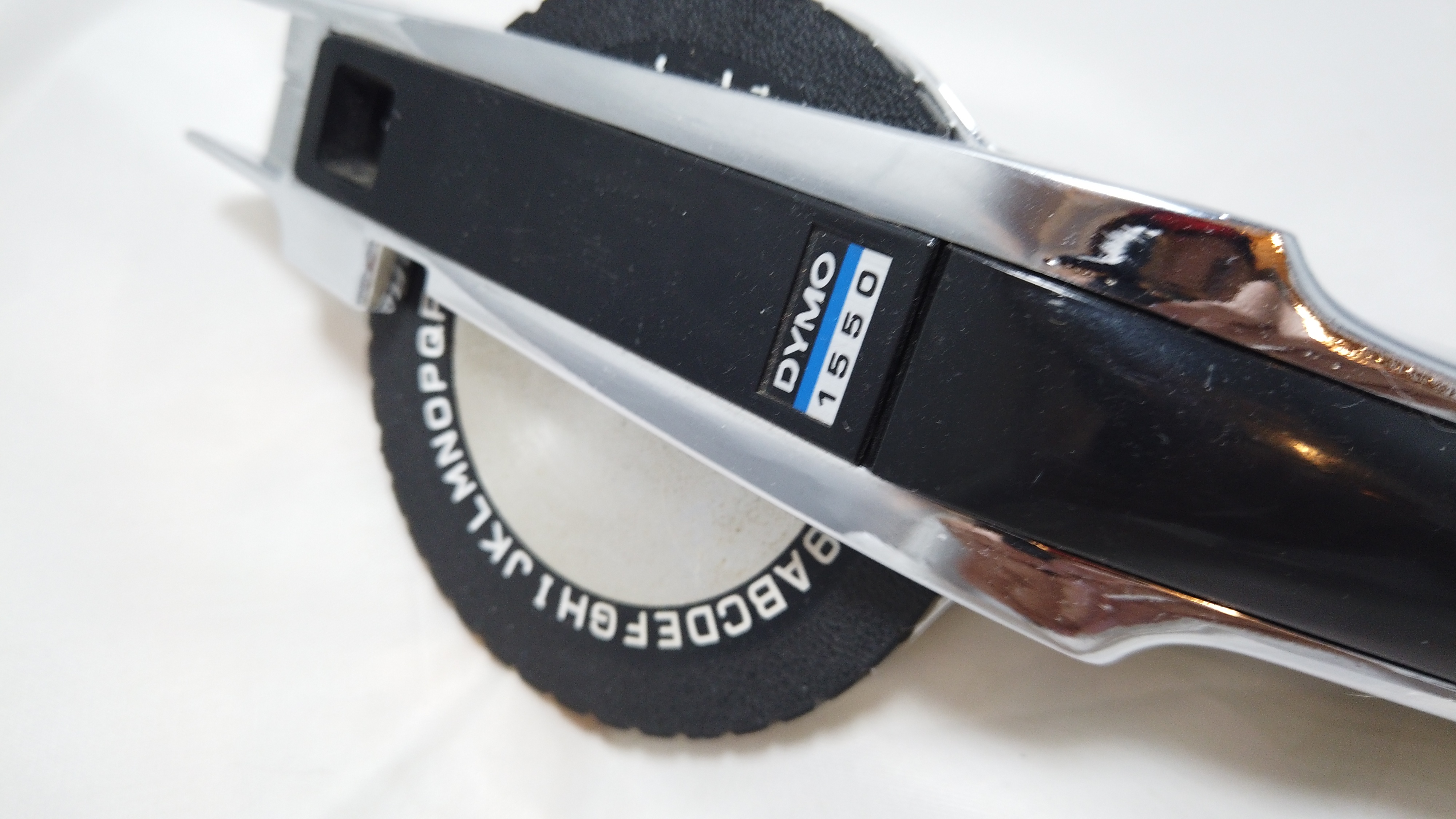 Vintage DYMO 1550 Chrome Embossing Label Maker Metal Hand Labele - photo 2
