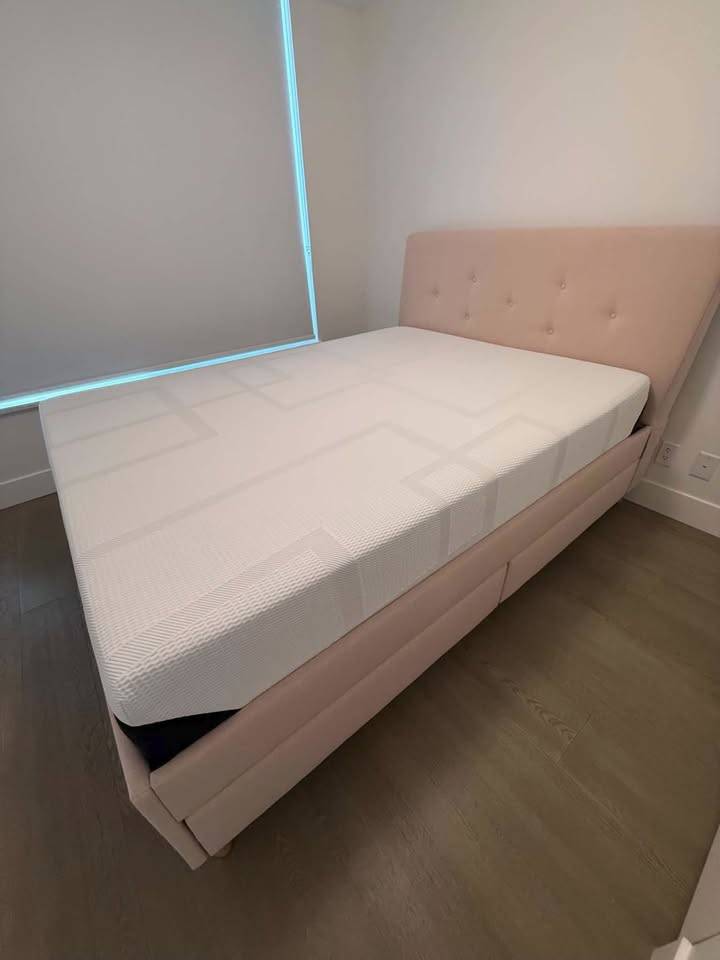 IKEA IDANÄS Pale Pink Upholstered Storage Bed Frame (Queen Size)