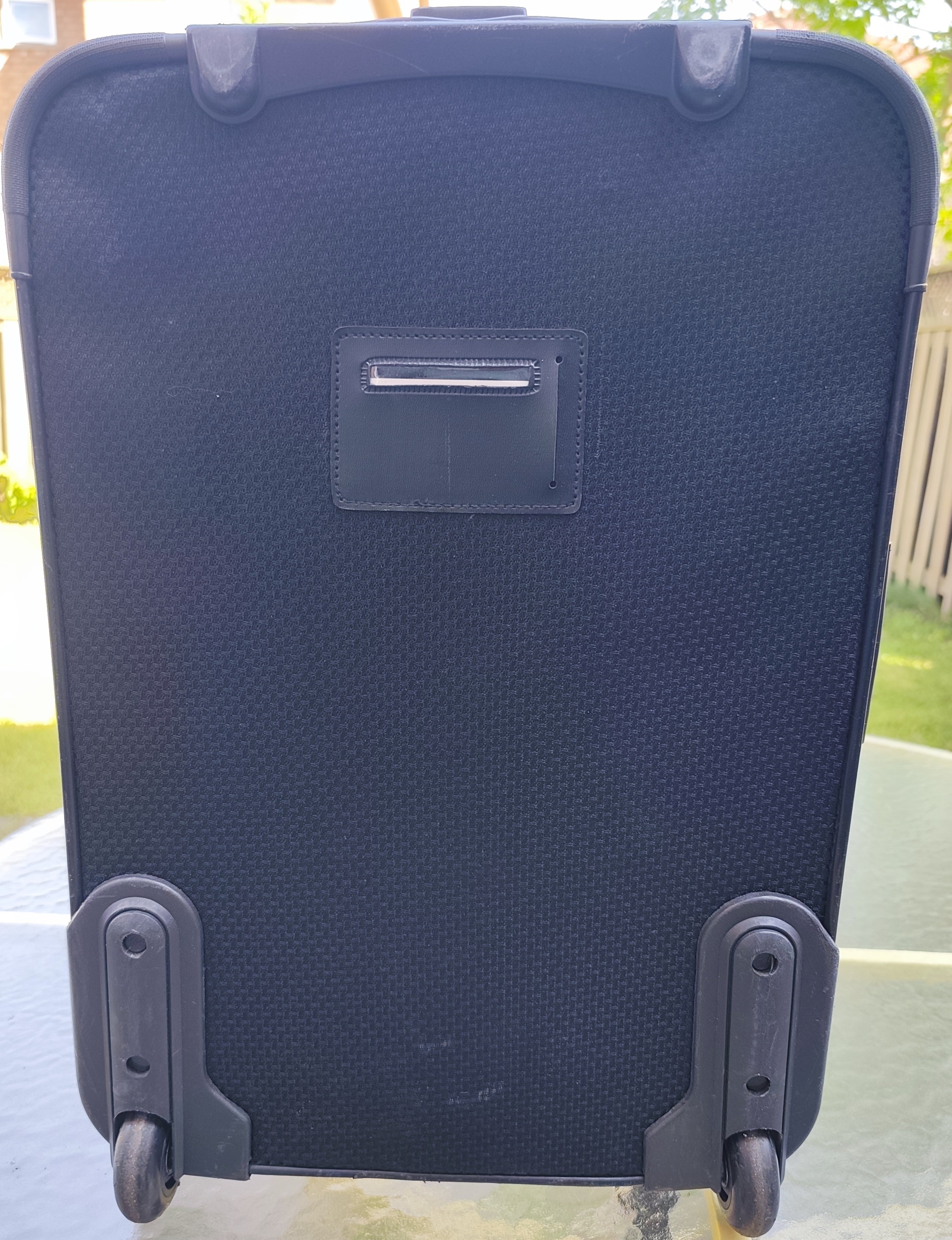 Carry on luggage with telescopic pull handle - photo 2
