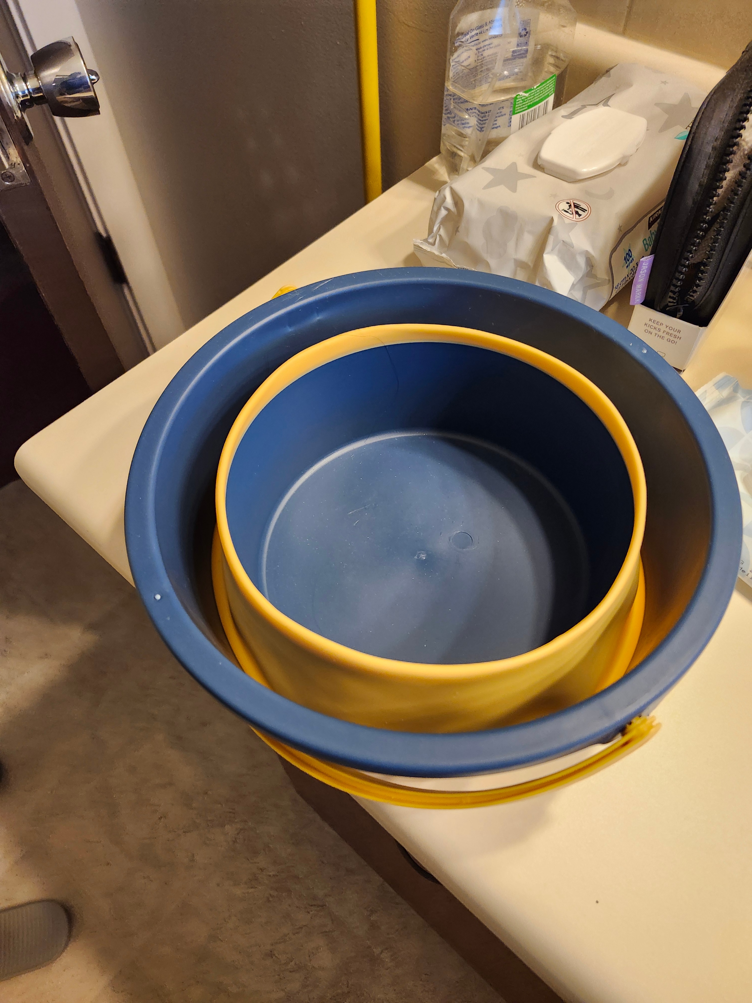 Collapsible Silicone Buckets – 2 pack