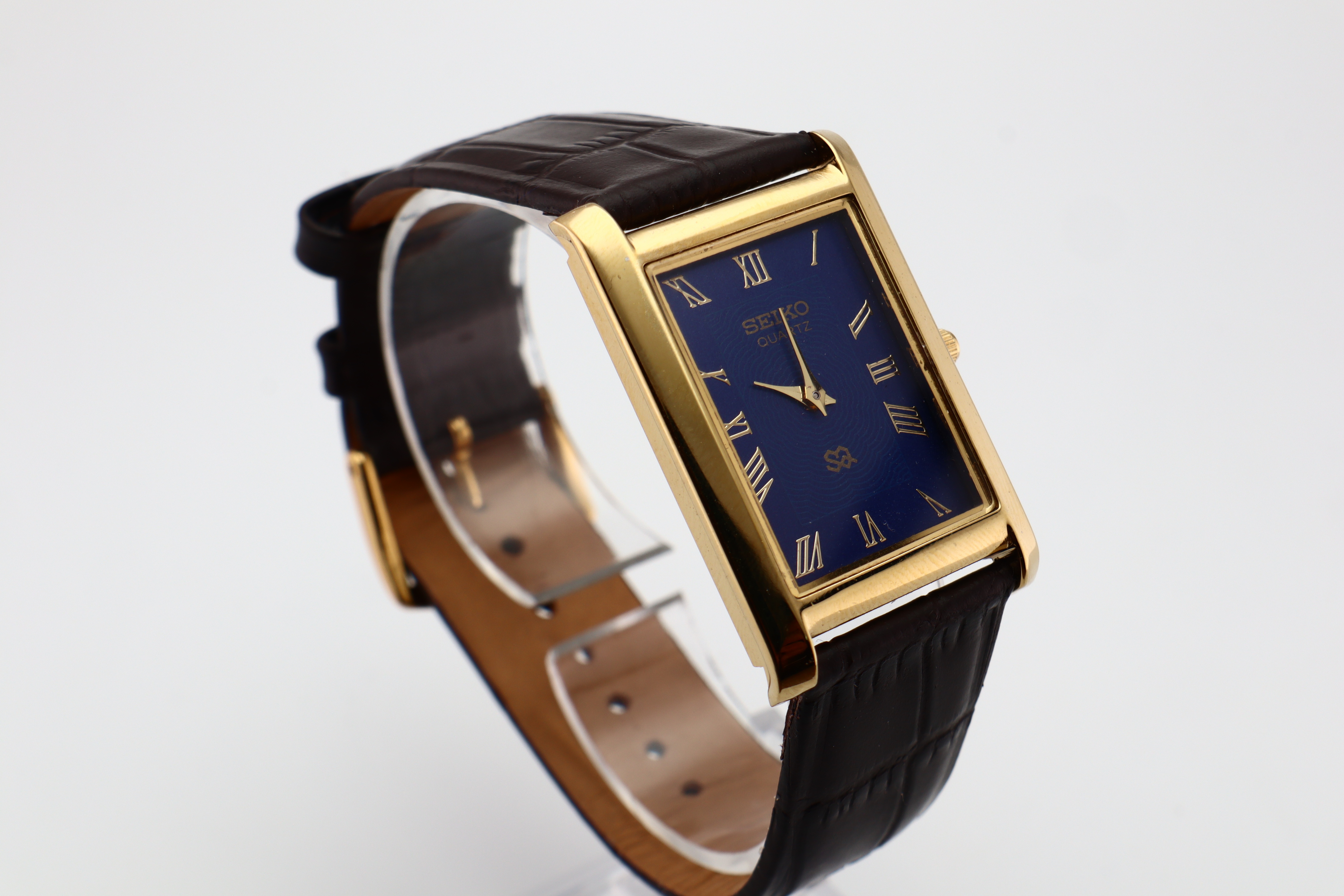 Refurbished Vintage Slim Tank Men’s Watch
