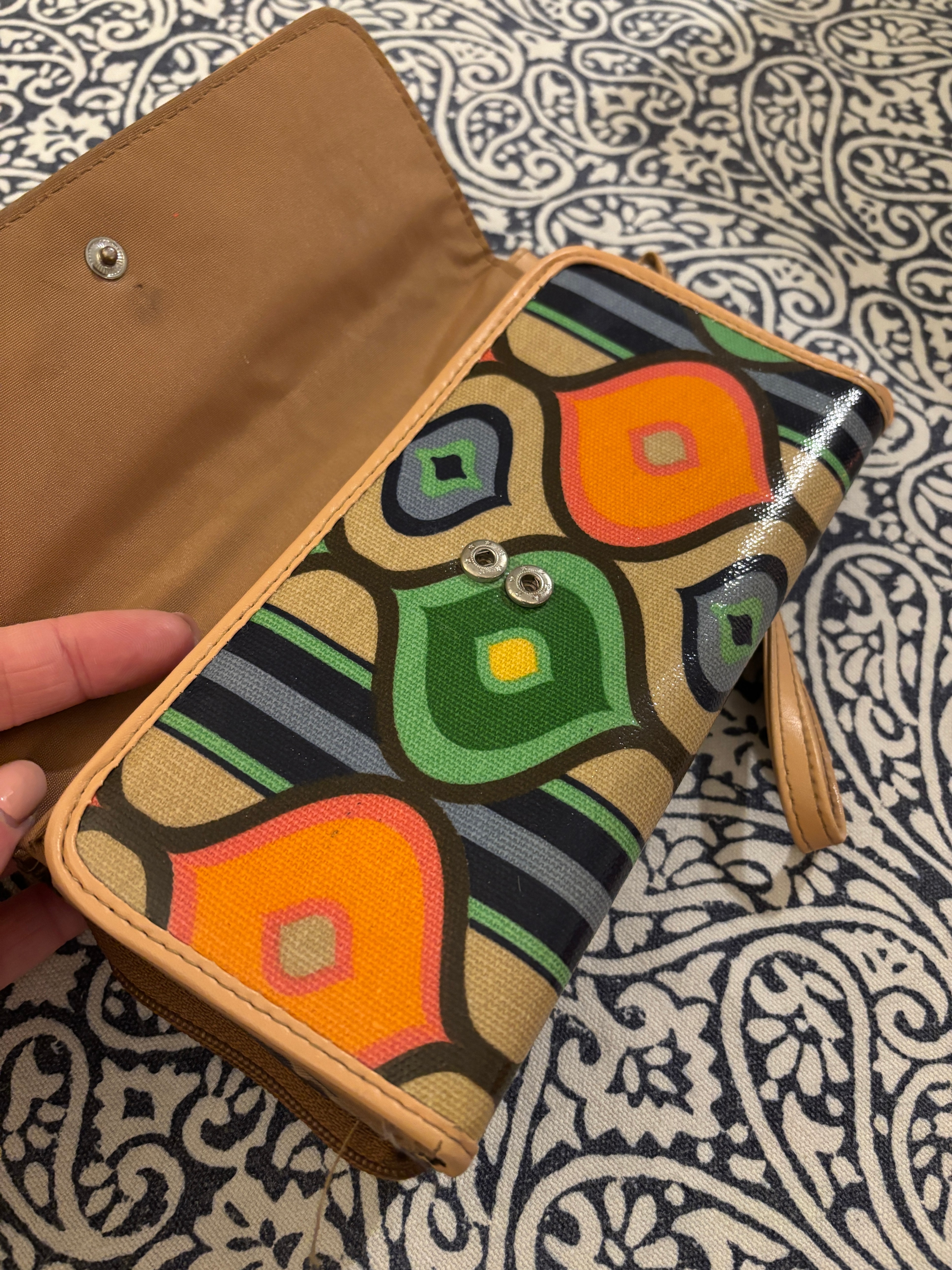 Vintage inspired patterned wallet clutch - photo 5