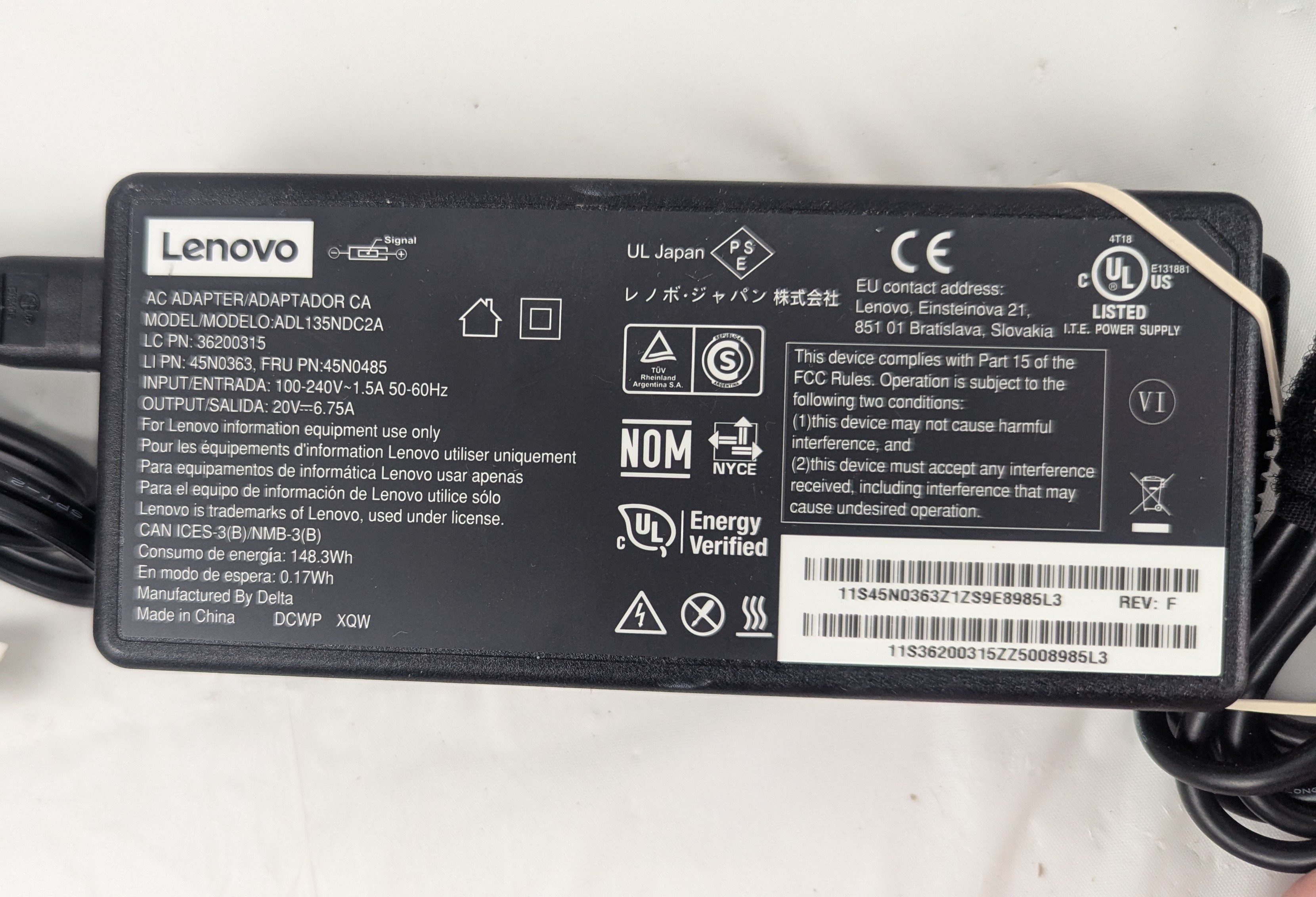 Genuine Lenovo Power Adapter 135W ADL135NDC2A 45N0485 45N0363 - photo 2