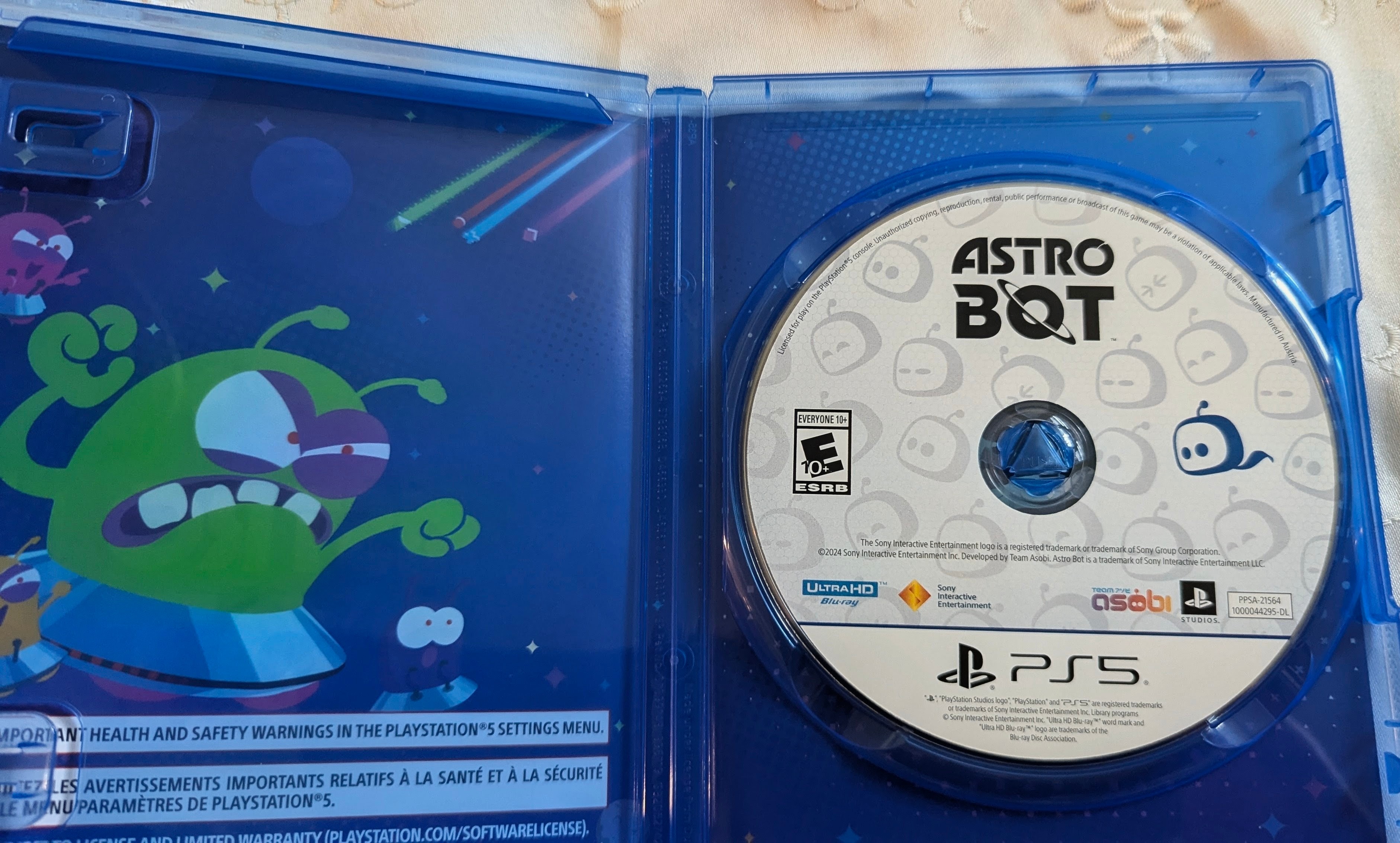 Astro Bot PS5 - photo 2
