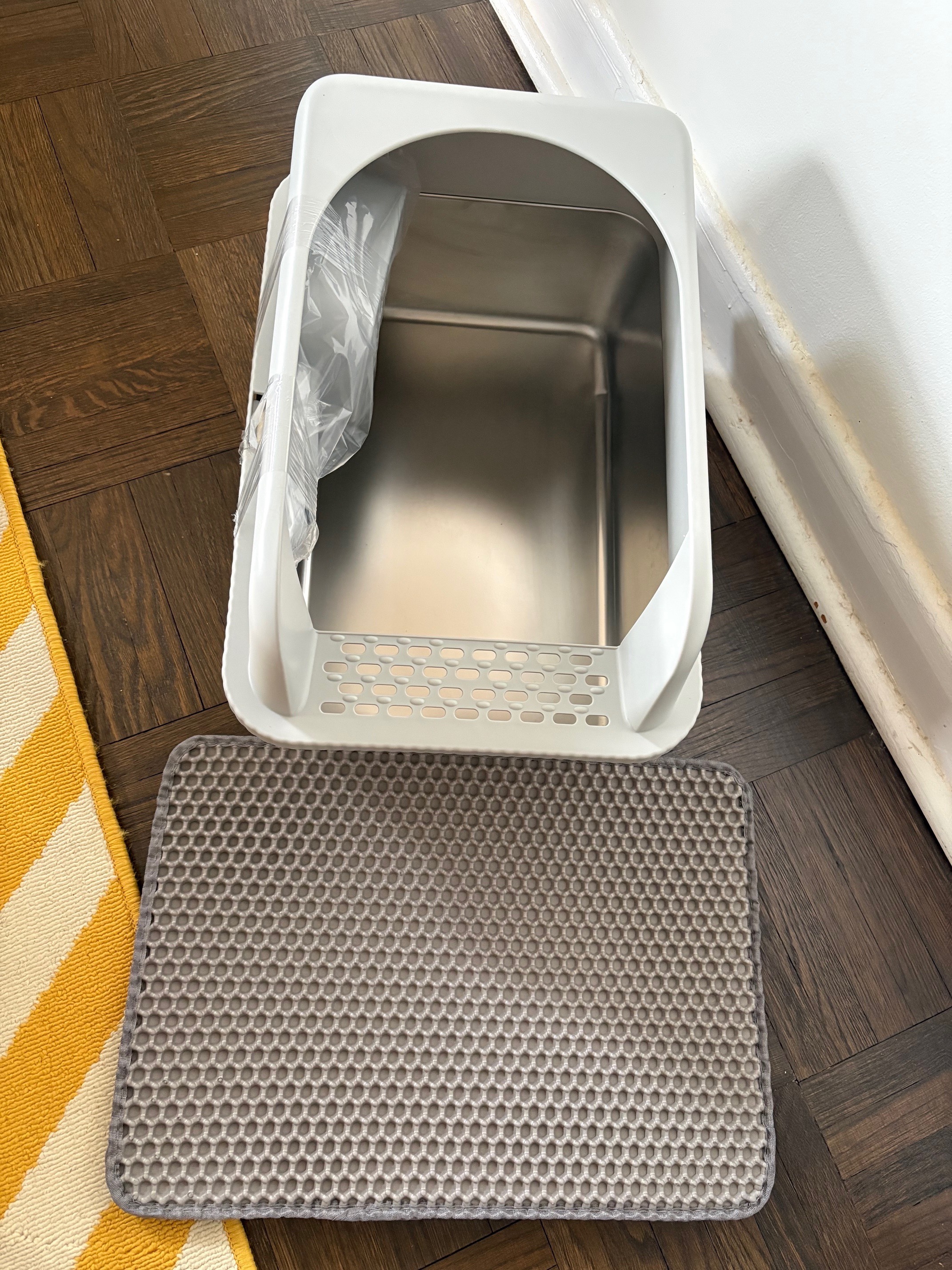 New Stainless Steel Cat Litter Box - photo 2