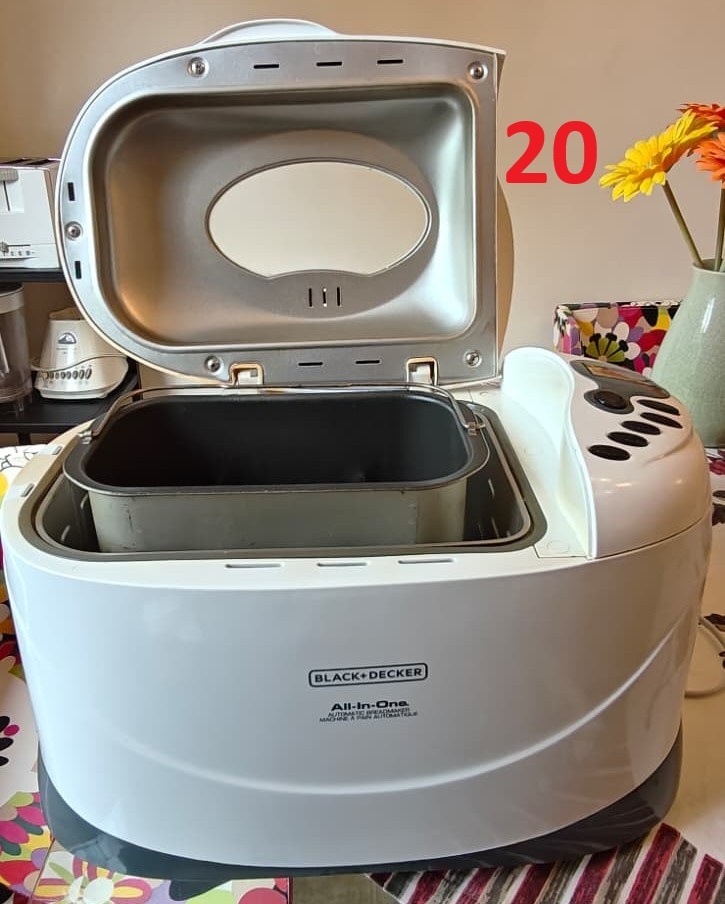 Black & Decker All-in-One Breadmaker 3lbs