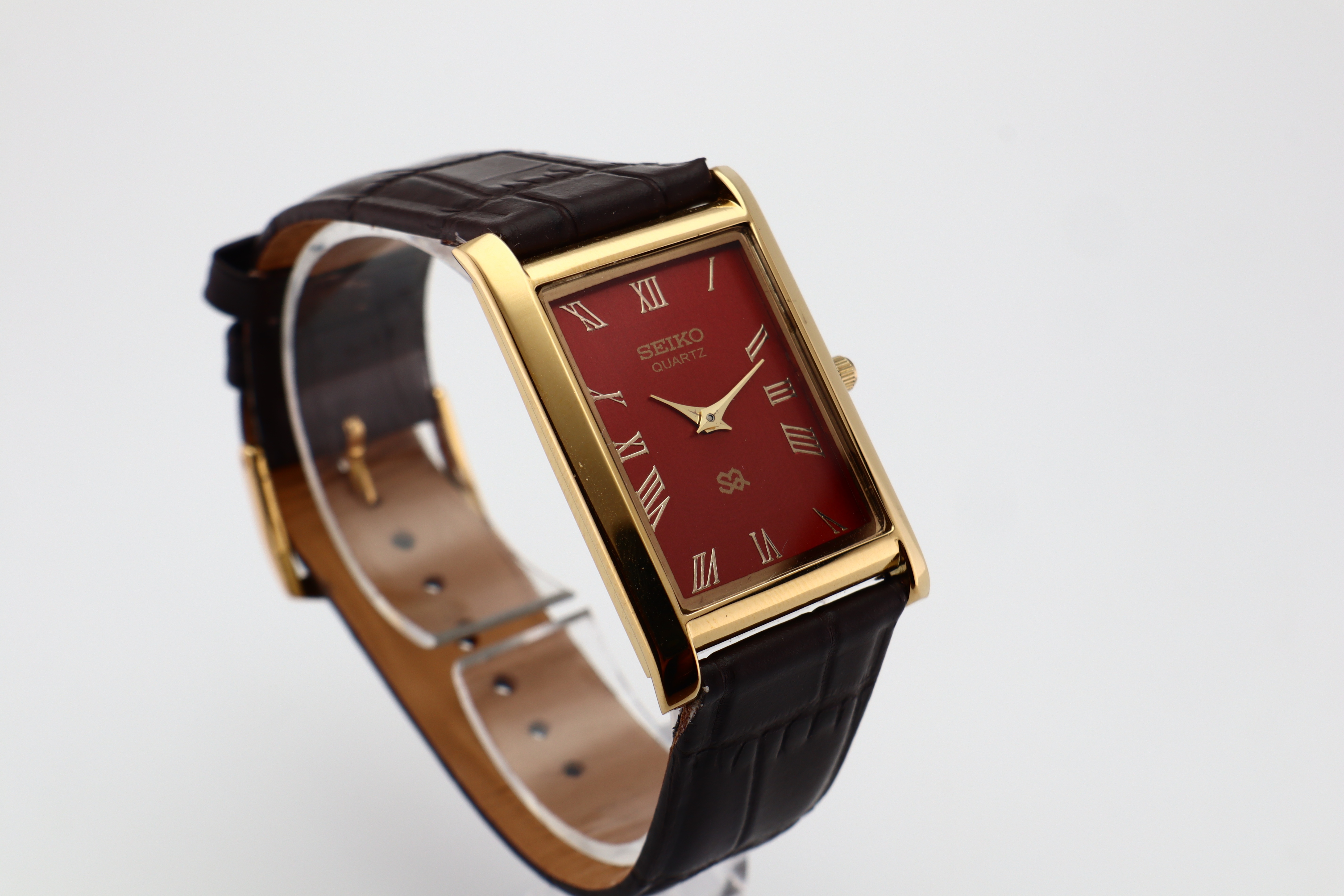Refurbished Vintage Slim Tank Men’s Watch