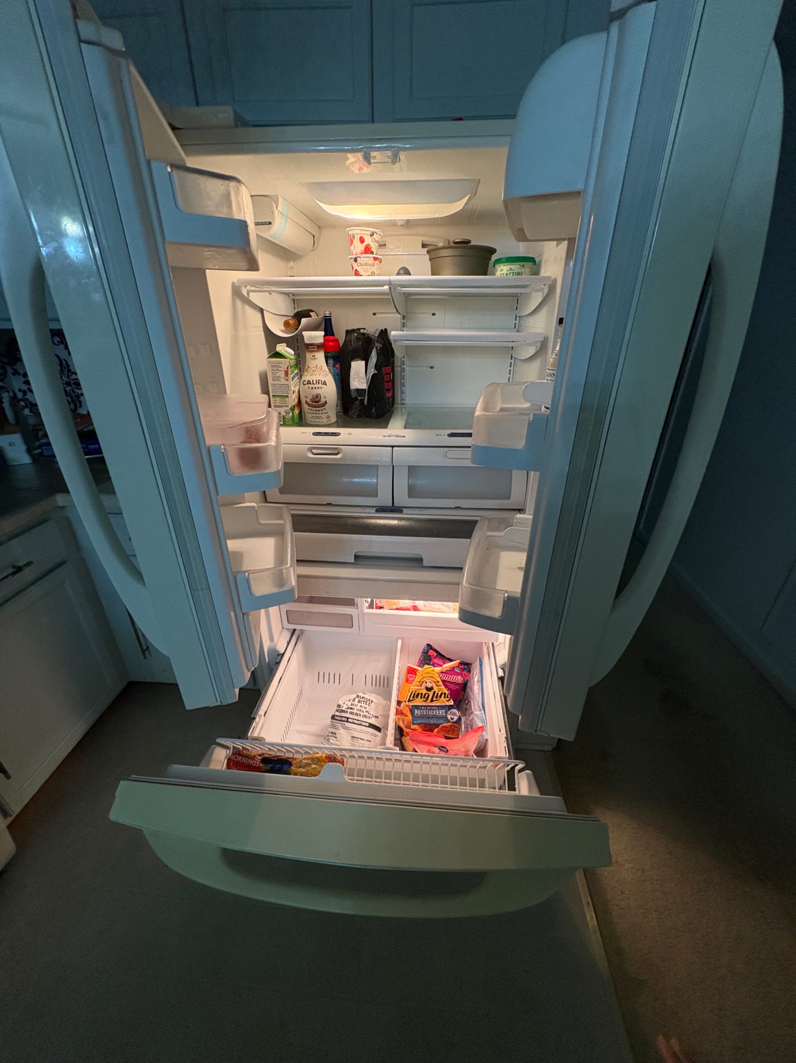 Kenmore Elite Refrigerator - photo 2