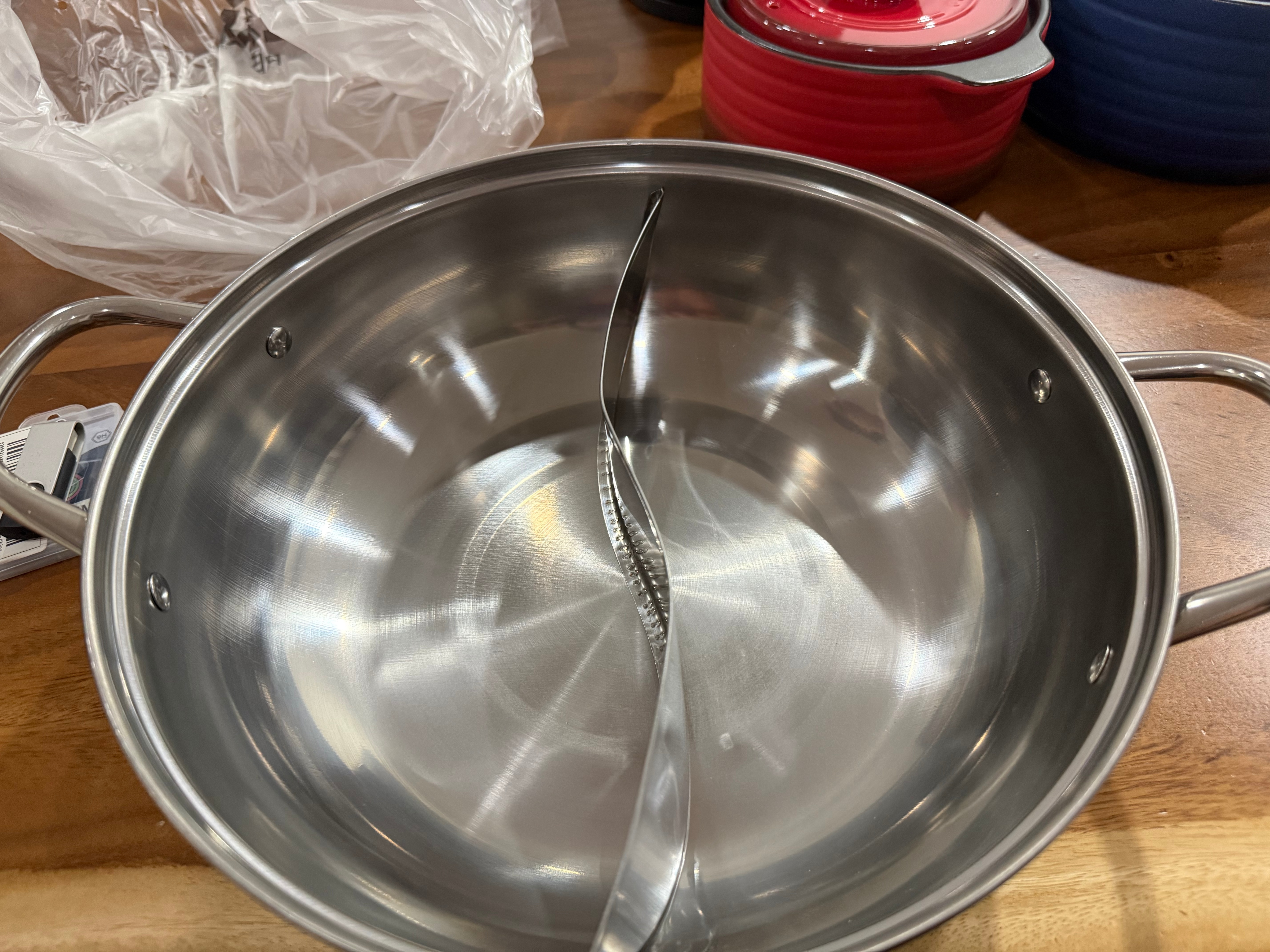 FORIO Nonstick Wok Made in Korea Plus Free Hot Pot - photo 5