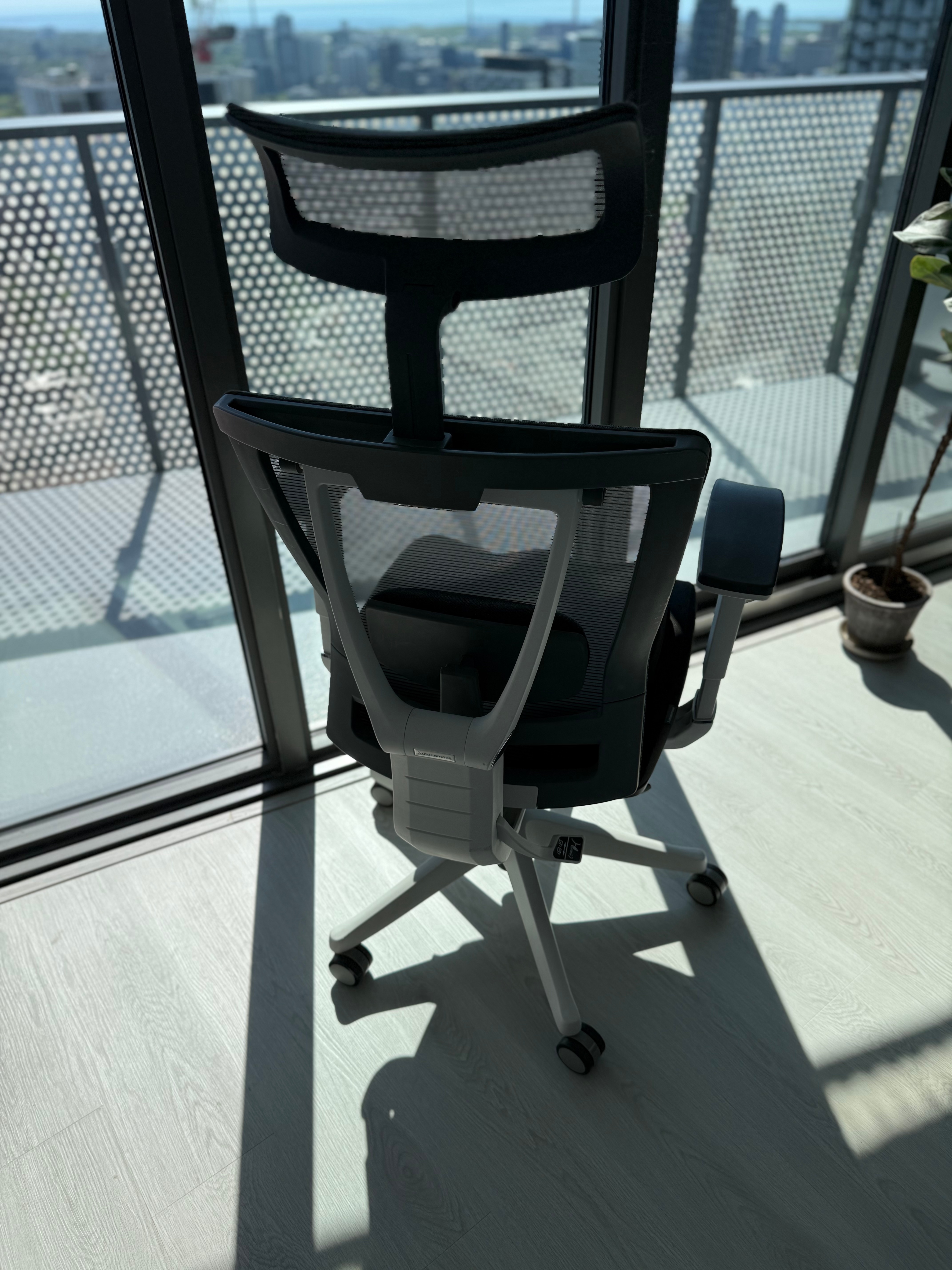 Autonomous ErgoChair Pro with Free Seat Pad - photo 2