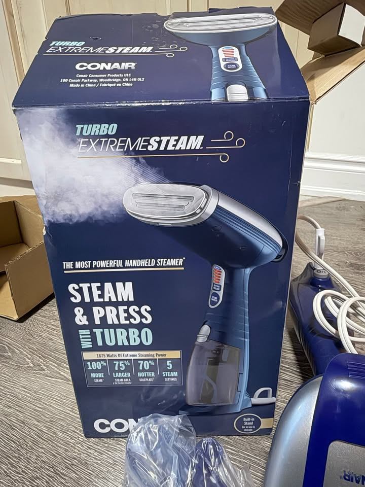 Conair ExtremeSteam Power Steam Travel Garment Steamer Open Box