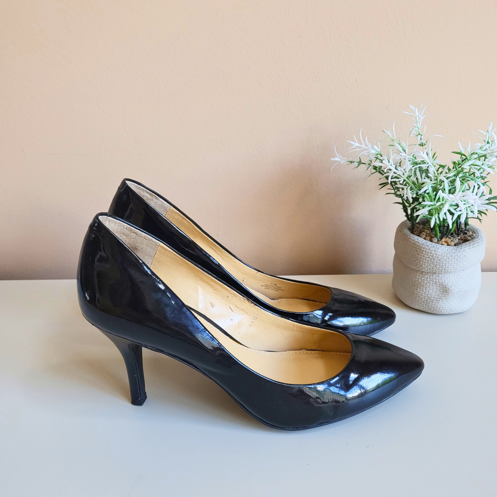 Town Shoes - Size 7.5 Black Heels - Pre-Loved! 👠 - photo 4
