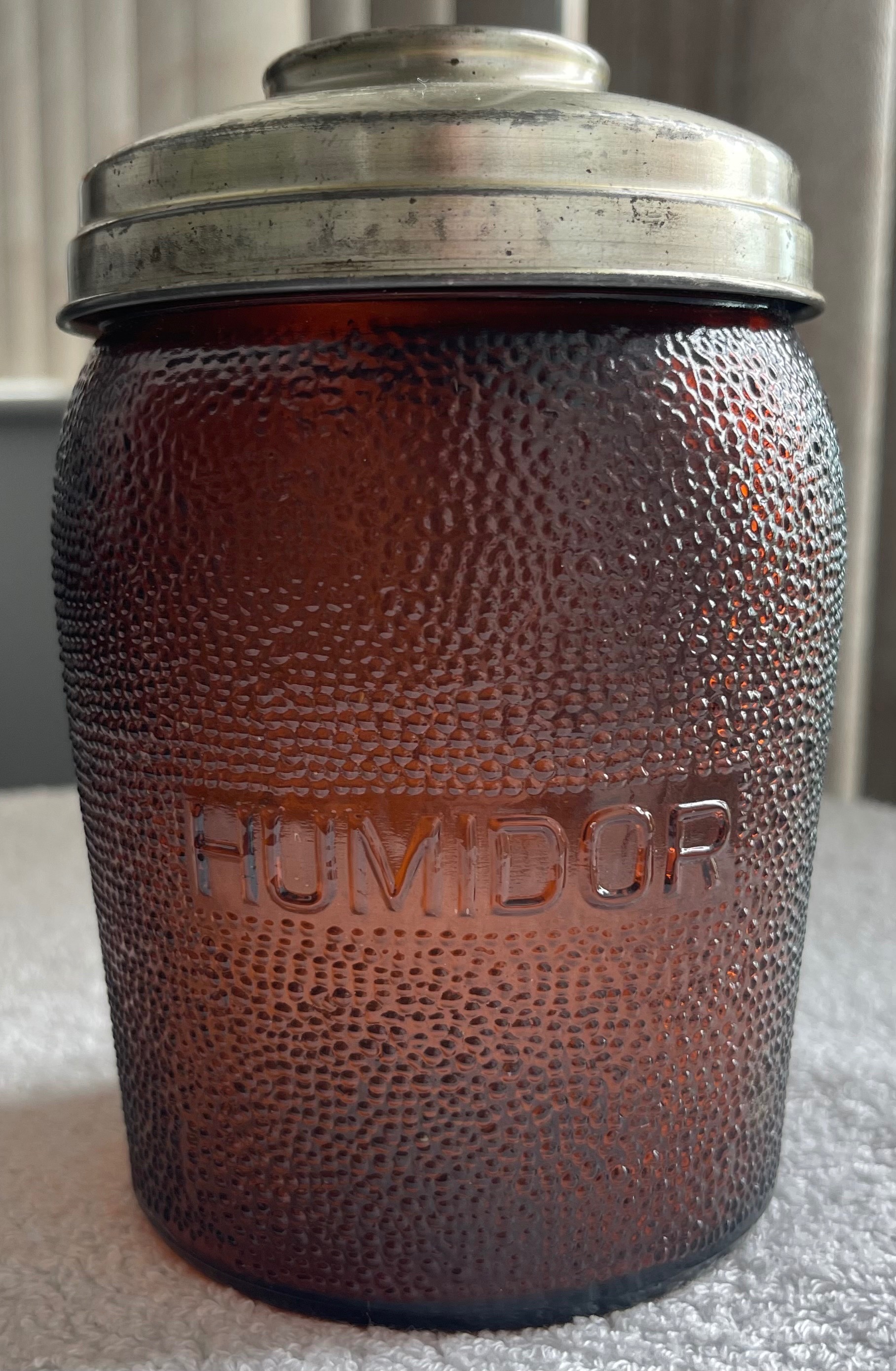 1947 Vintage Dun-Rite Amber Glass Tobacco Humidor with Tin Lid