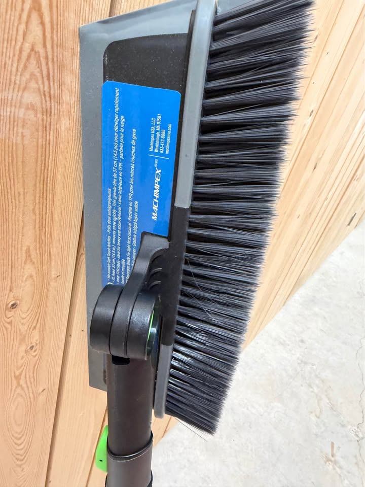 PolarXtreme Snow Brush - photo 2