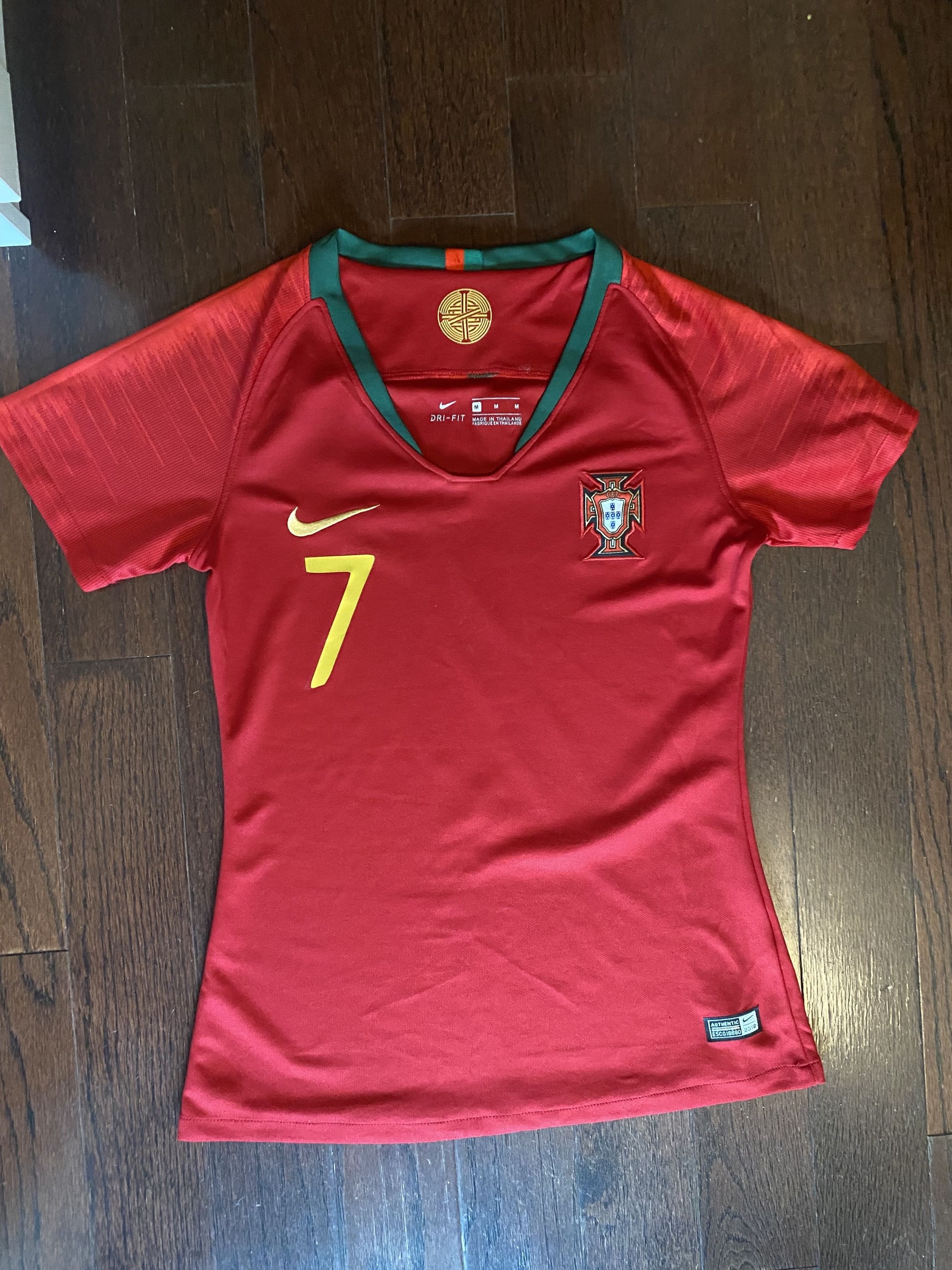 Nike Portugal Ronaldo 2018 world cup home jersey Retro womens M