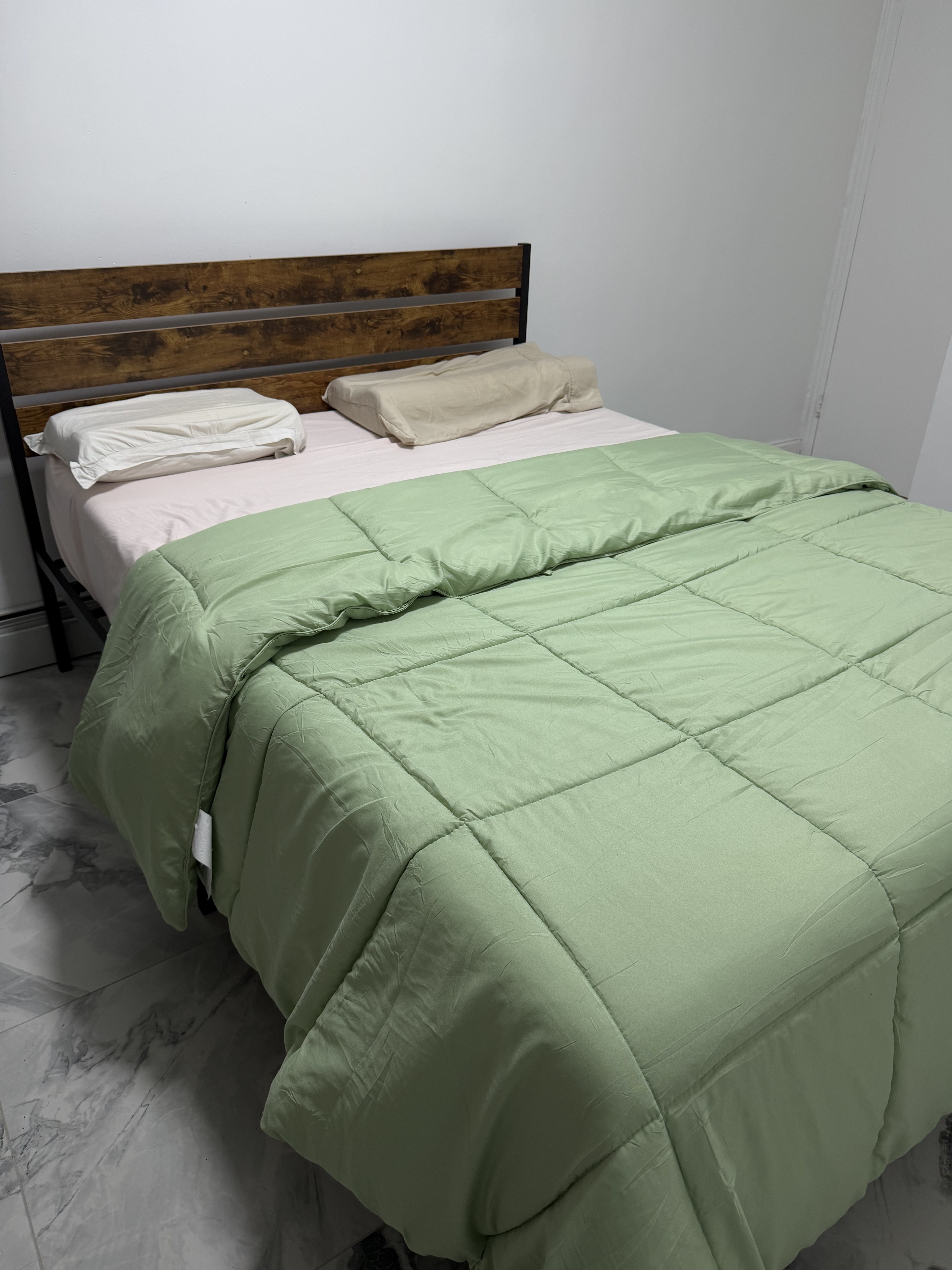 QUEEN BED FRAME AND MATTRESS