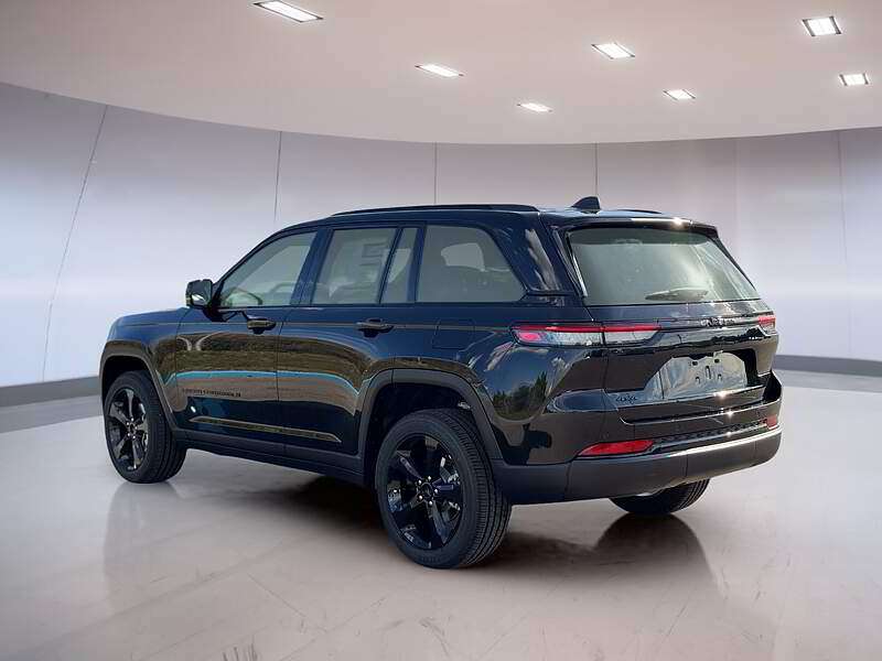 Jeep Grand Cherokee Altitude