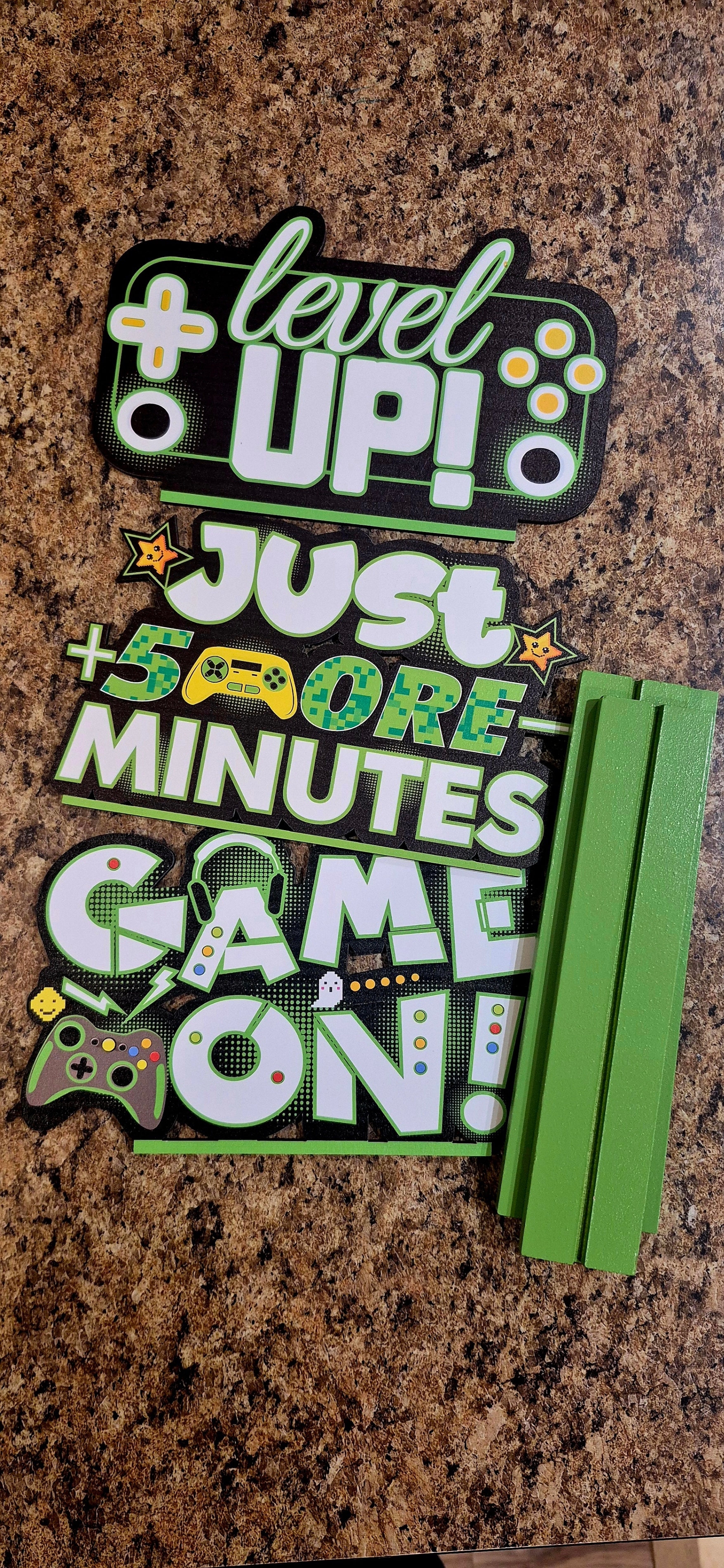 3 Pcs Video Games Party Decorations / Gaming desk decorations - photo 2