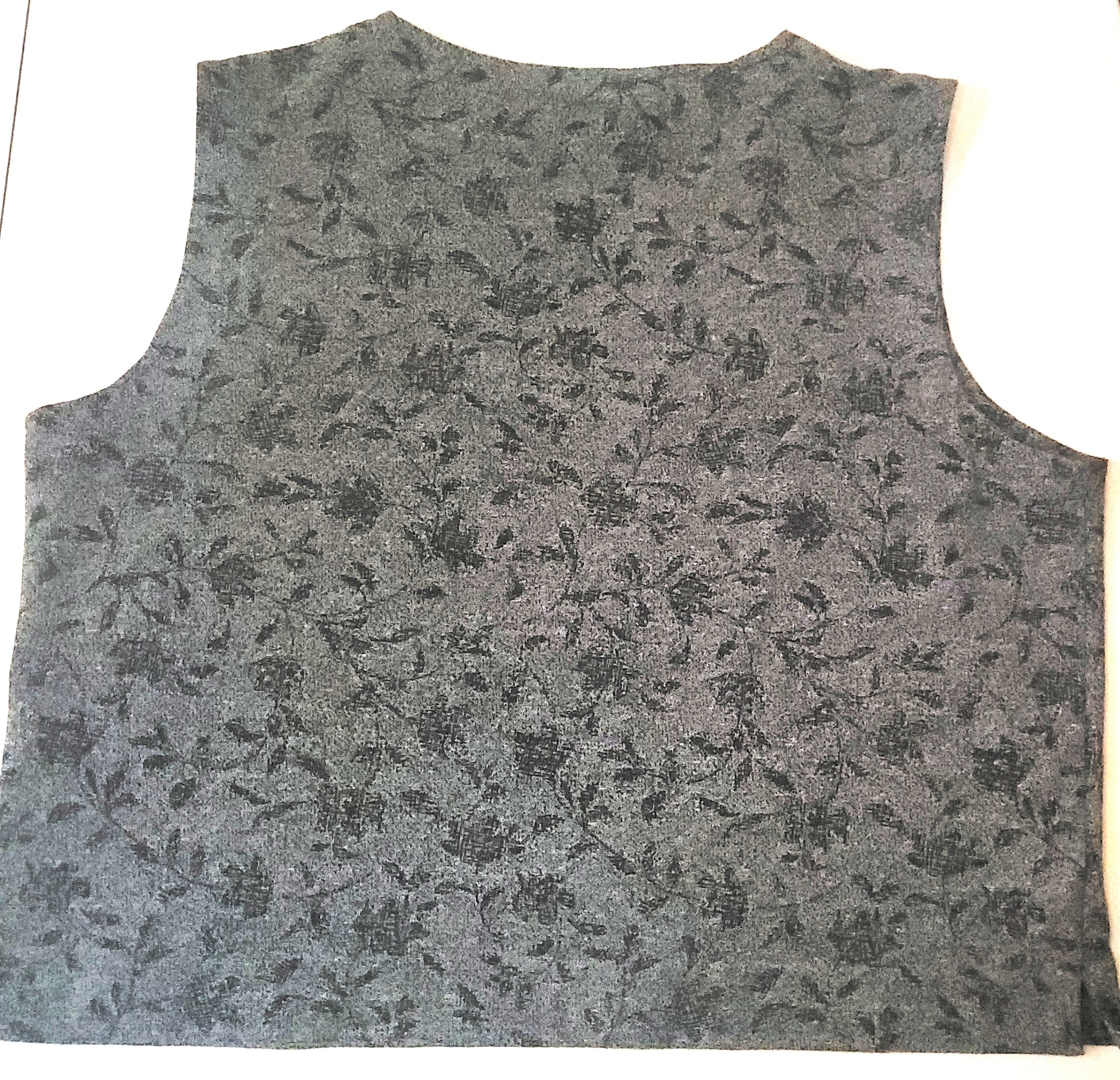 Liz Claiborne Floral Knit Shell Top Petite Large Gray Sleeveless - photo 5