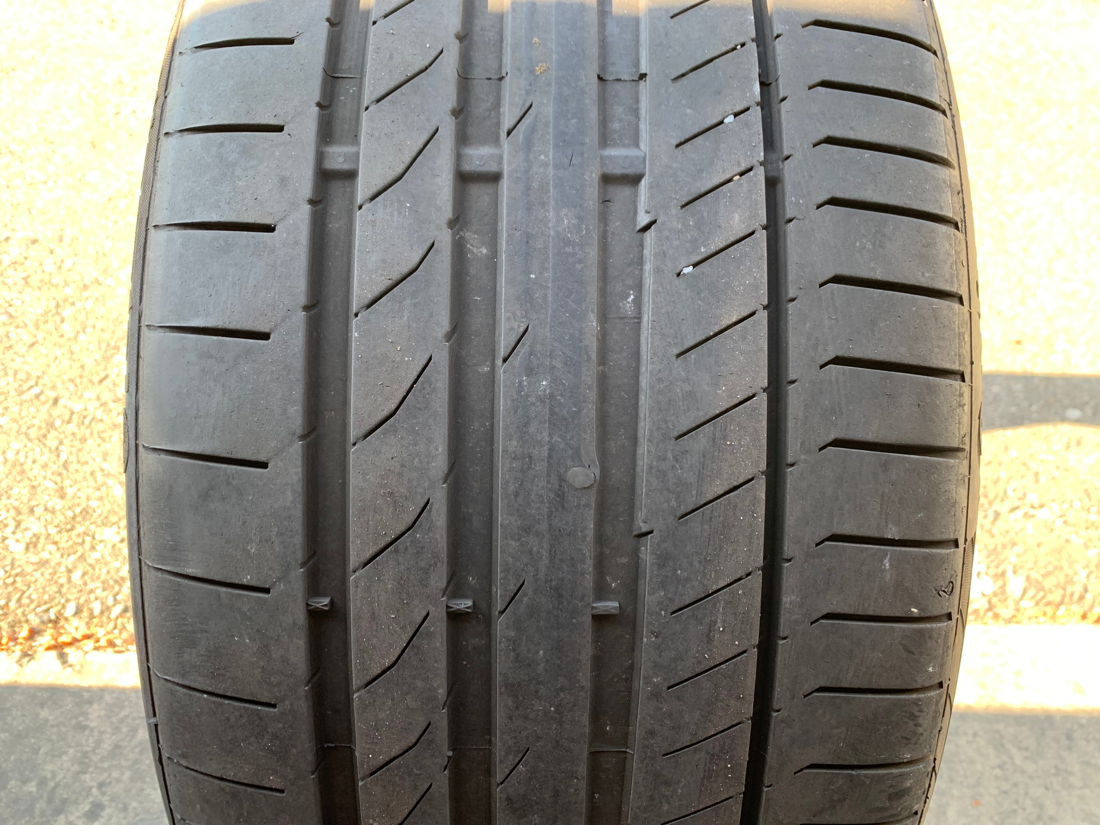 PAIR of 275/30/21 XL Continental Sport contact 5P w 50% tread - photo 2
